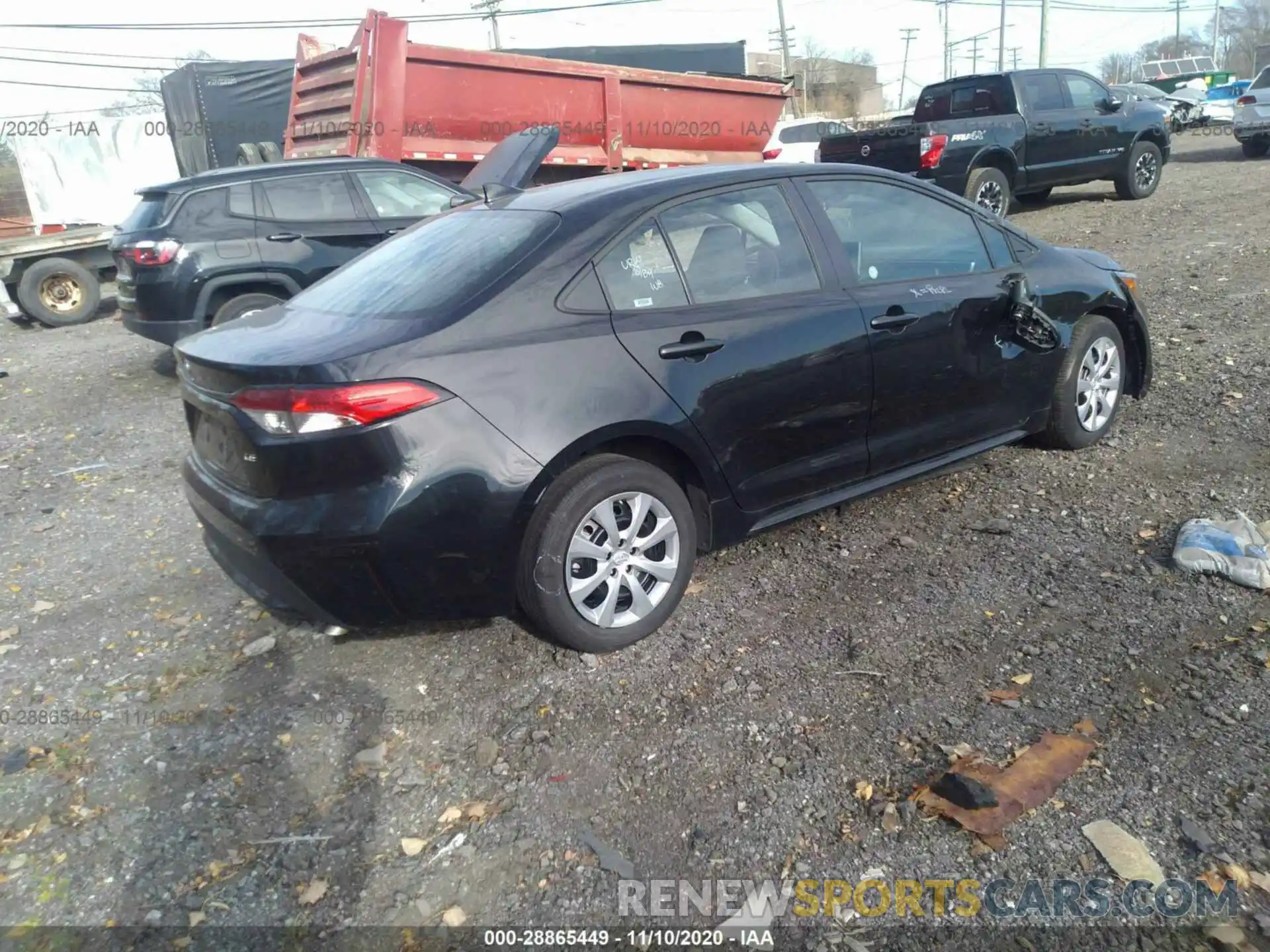 4 Photograph of a damaged car 5YFEPRAE3LP027011 TOYOTA COROLLA 2020