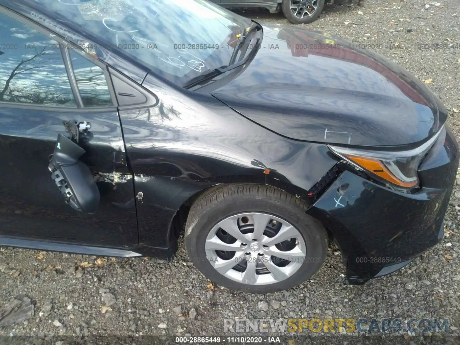 6 Photograph of a damaged car 5YFEPRAE3LP027011 TOYOTA COROLLA 2020