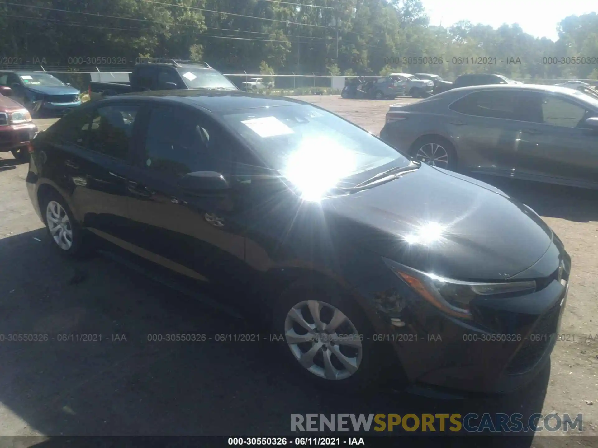 1 Photograph of a damaged car 5YFEPRAE3LP027218 TOYOTA COROLLA 2020