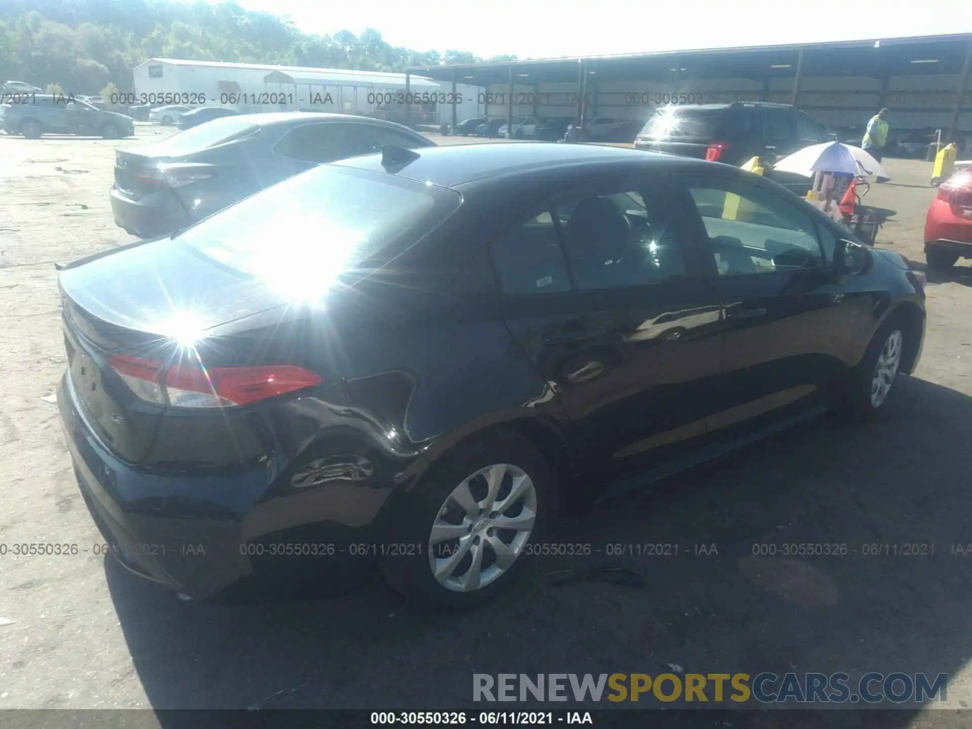 4 Photograph of a damaged car 5YFEPRAE3LP027218 TOYOTA COROLLA 2020