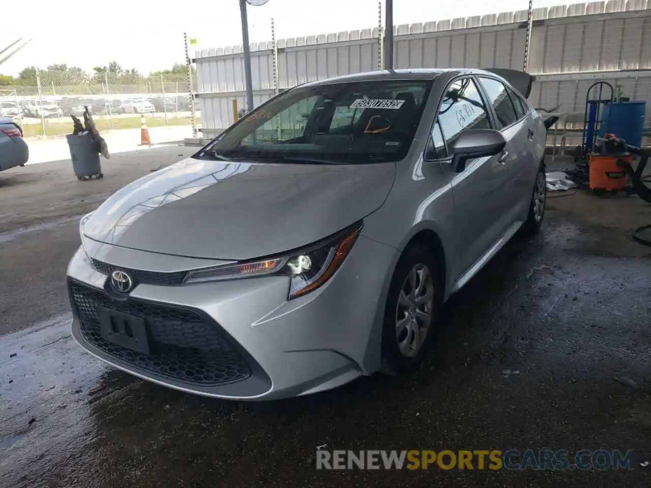 2 Photograph of a damaged car 5YFEPRAE3LP028434 TOYOTA COROLLA 2020