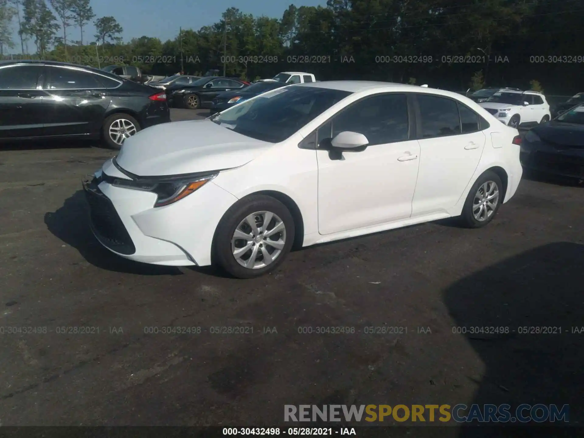 2 Photograph of a damaged car 5YFEPRAE3LP028871 TOYOTA COROLLA 2020