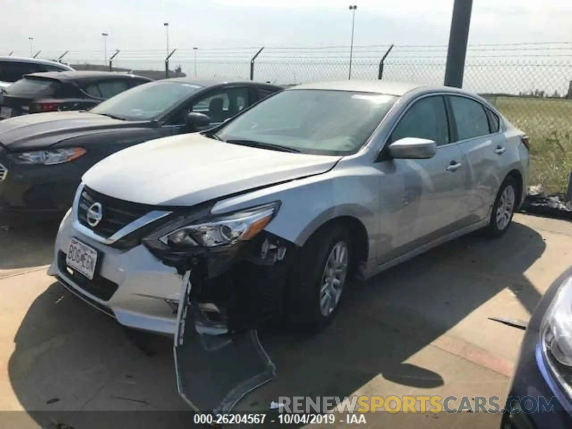 1 Photograph of a damaged car 5YFEPRAE3LP028983 TOYOTA COROLLA 2020