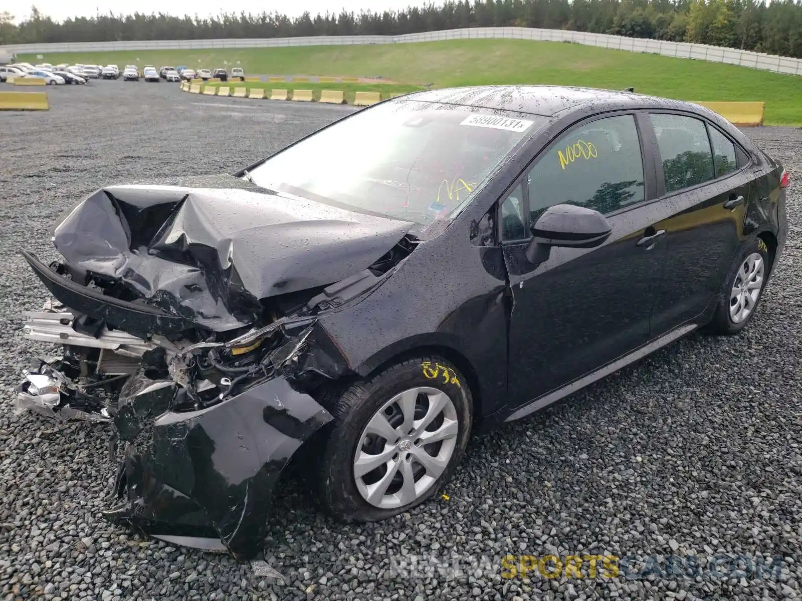 2 Photograph of a damaged car 5YFEPRAE3LP029227 TOYOTA COROLLA 2020