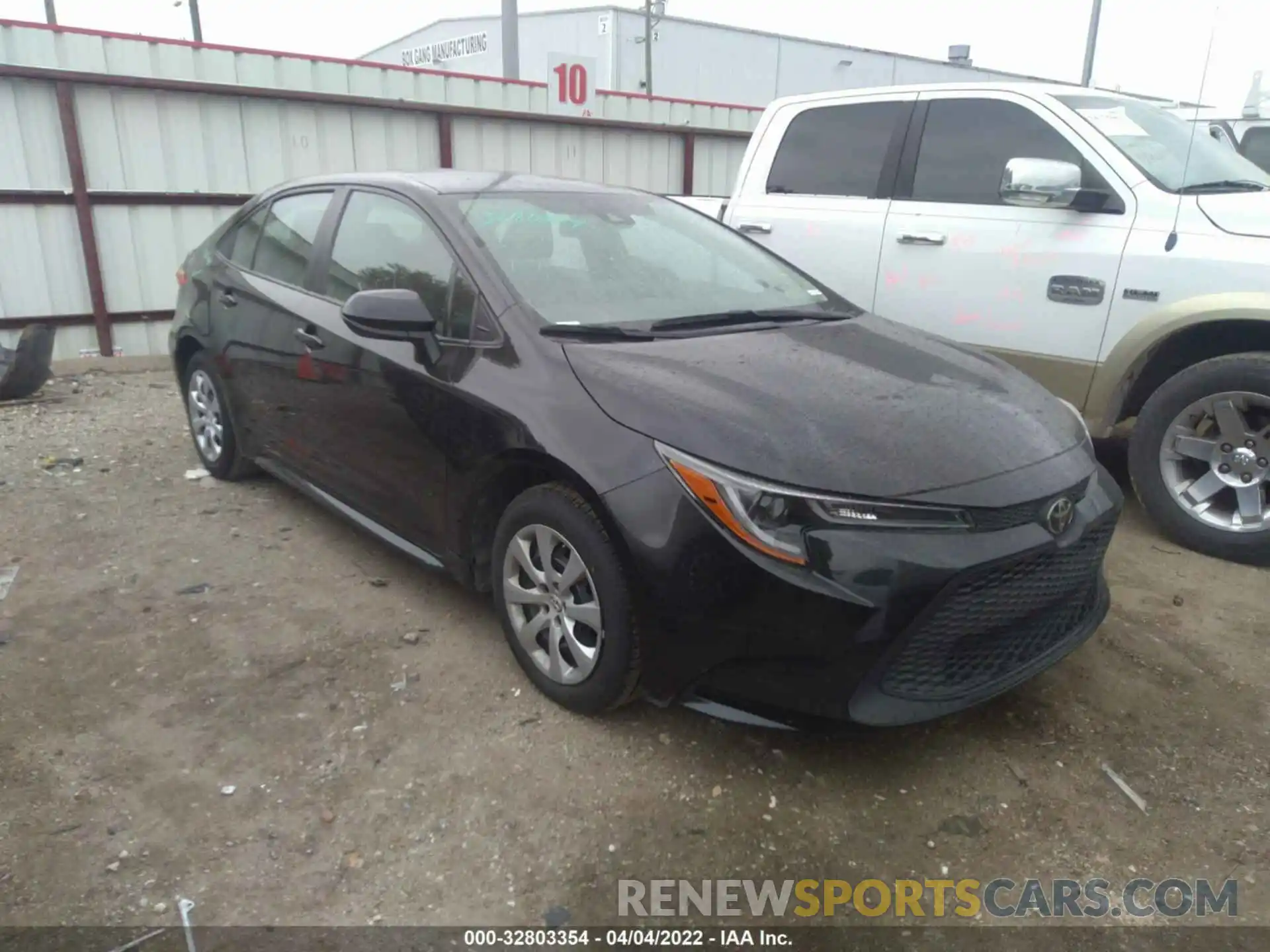 1 Photograph of a damaged car 5YFEPRAE3LP030586 TOYOTA COROLLA 2020