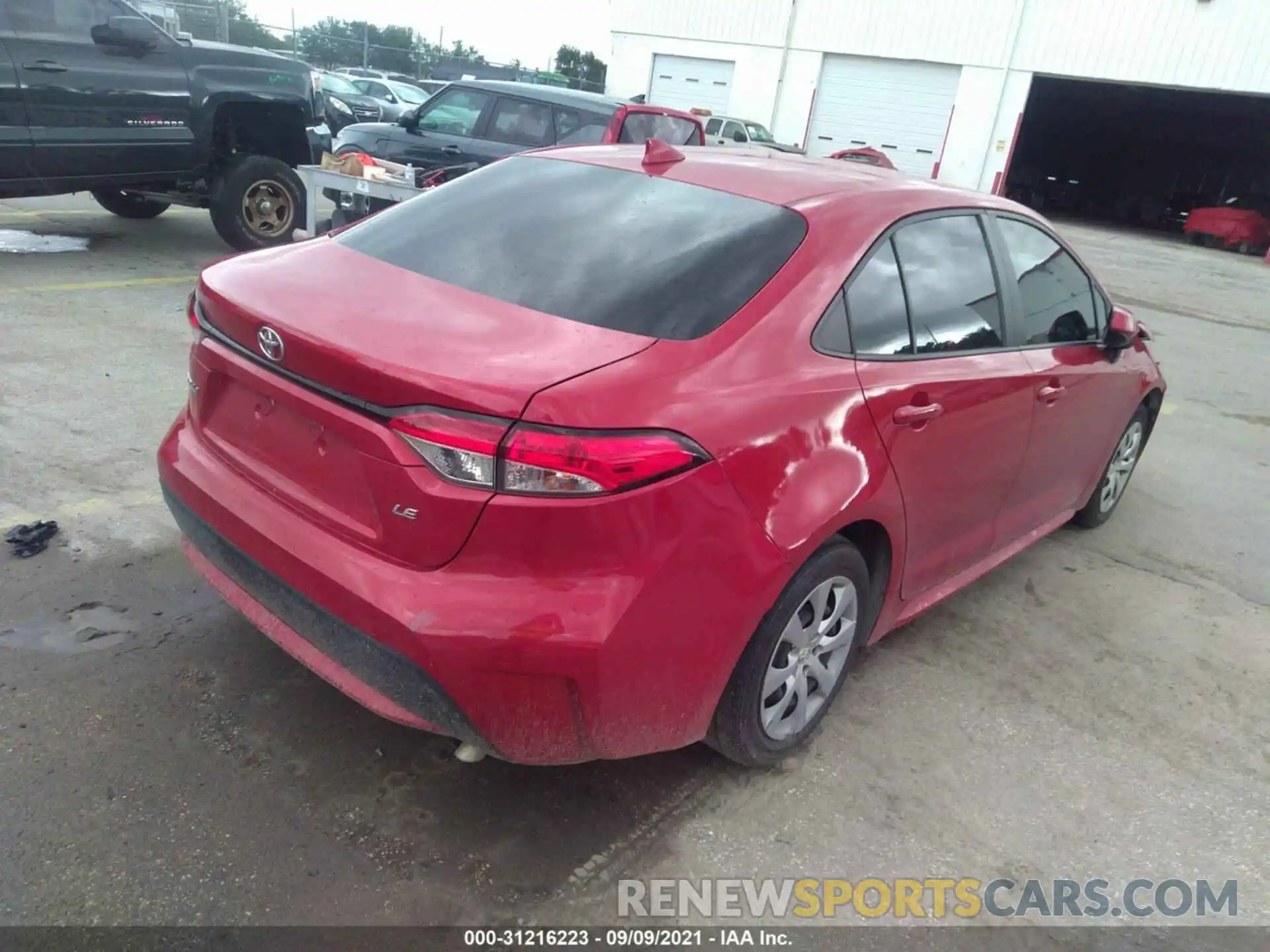 4 Photograph of a damaged car 5YFEPRAE3LP033181 TOYOTA COROLLA 2020