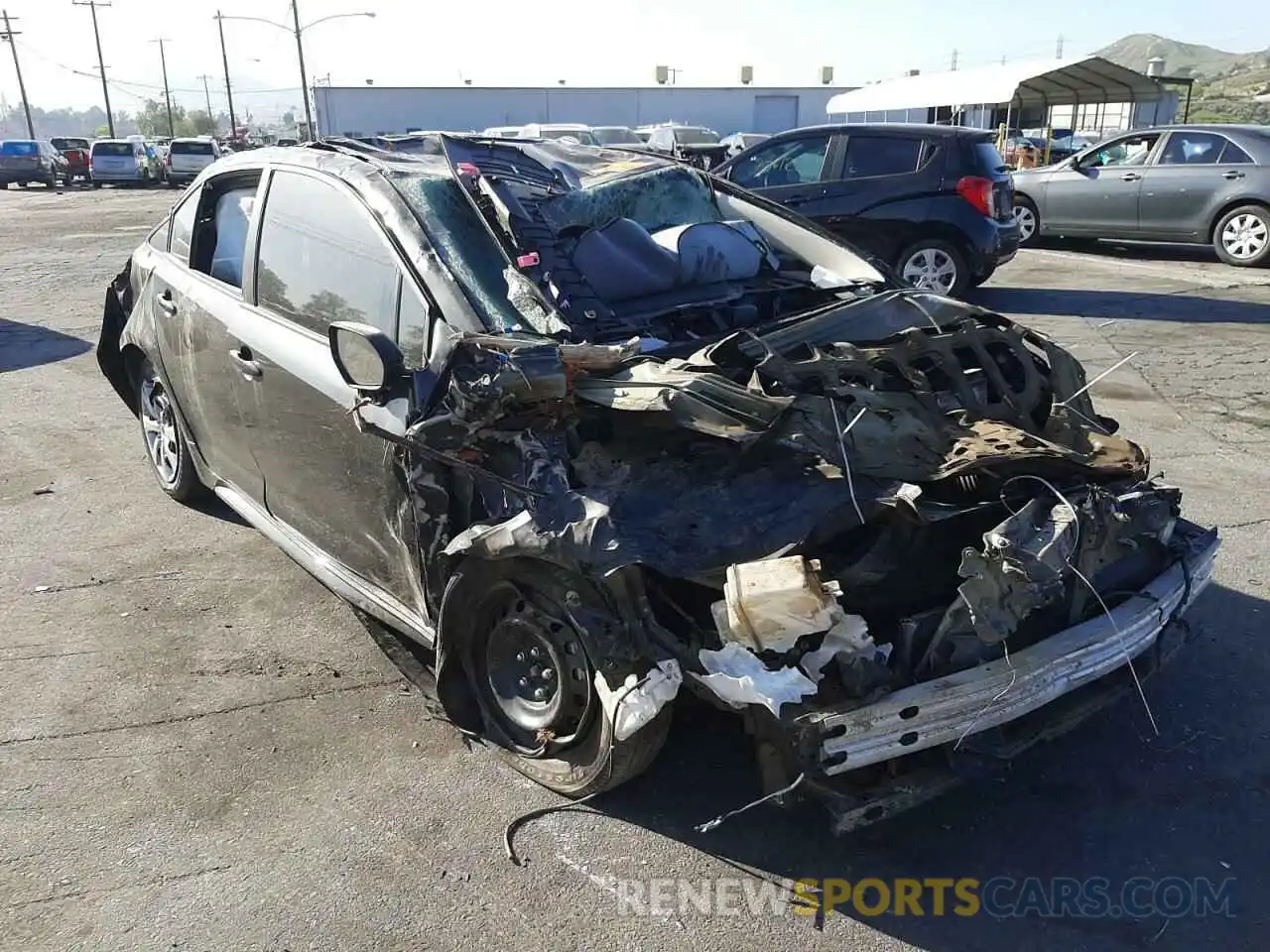 1 Photograph of a damaged car 5YFEPRAE3LP033276 TOYOTA COROLLA 2020