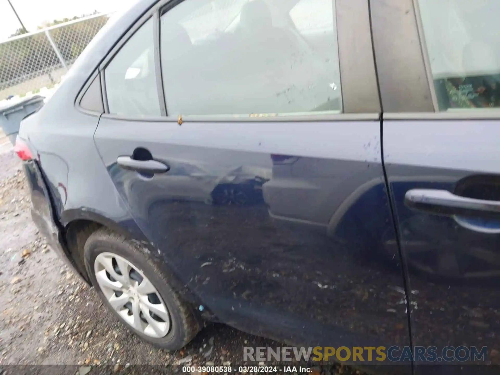 22 Photograph of a damaged car 5YFEPRAE3LP034072 TOYOTA COROLLA 2020