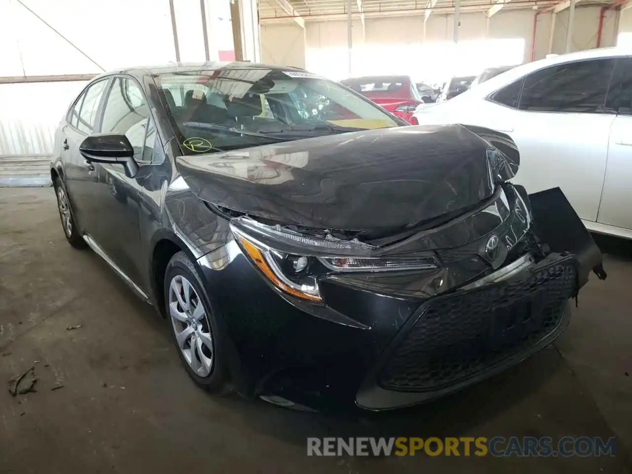 1 Photograph of a damaged car 5YFEPRAE3LP034136 TOYOTA COROLLA 2020