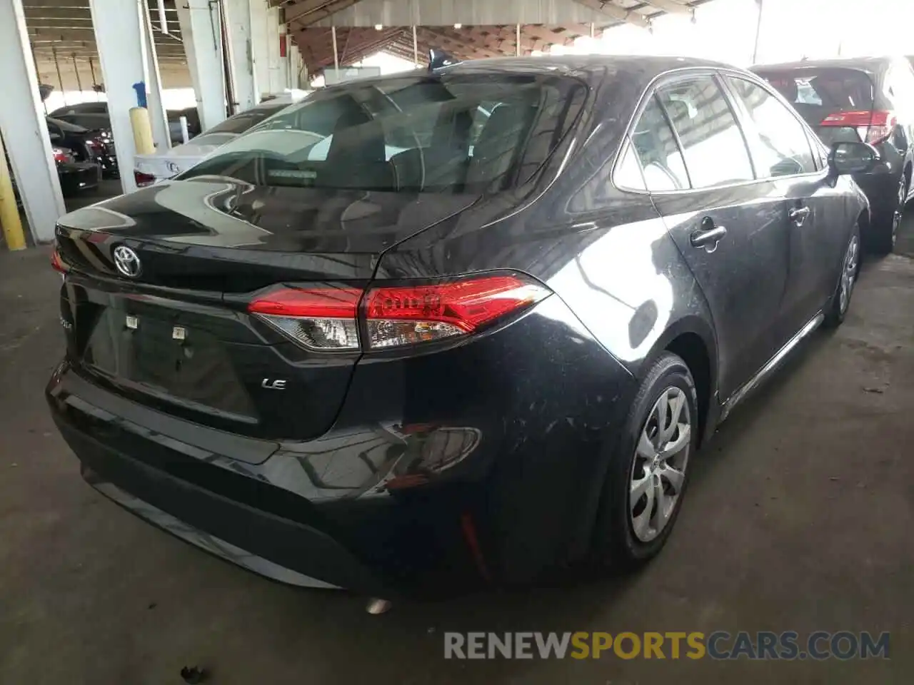 4 Photograph of a damaged car 5YFEPRAE3LP034136 TOYOTA COROLLA 2020