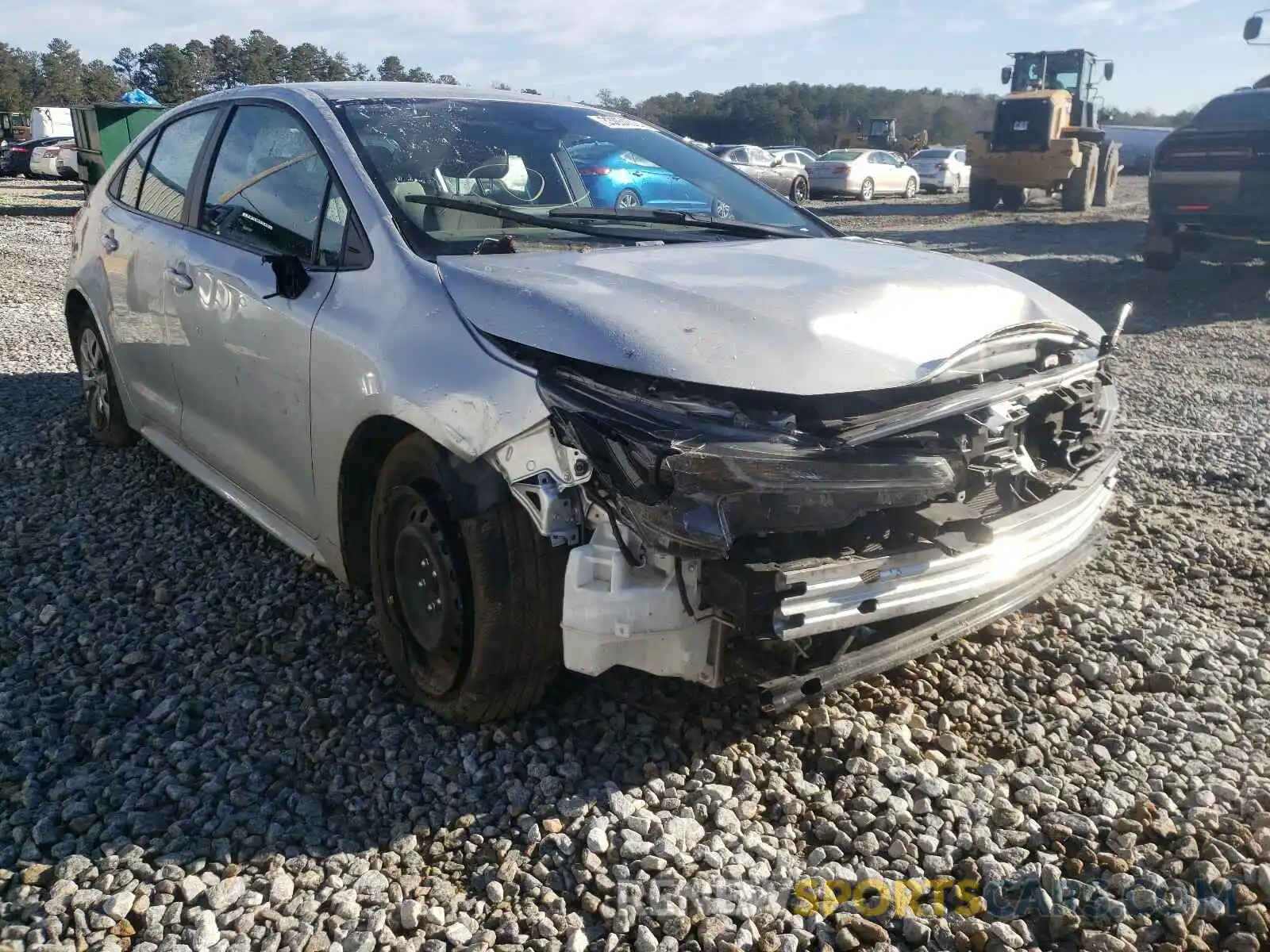1 Photograph of a damaged car 5YFEPRAE3LP036243 TOYOTA COROLLA 2020