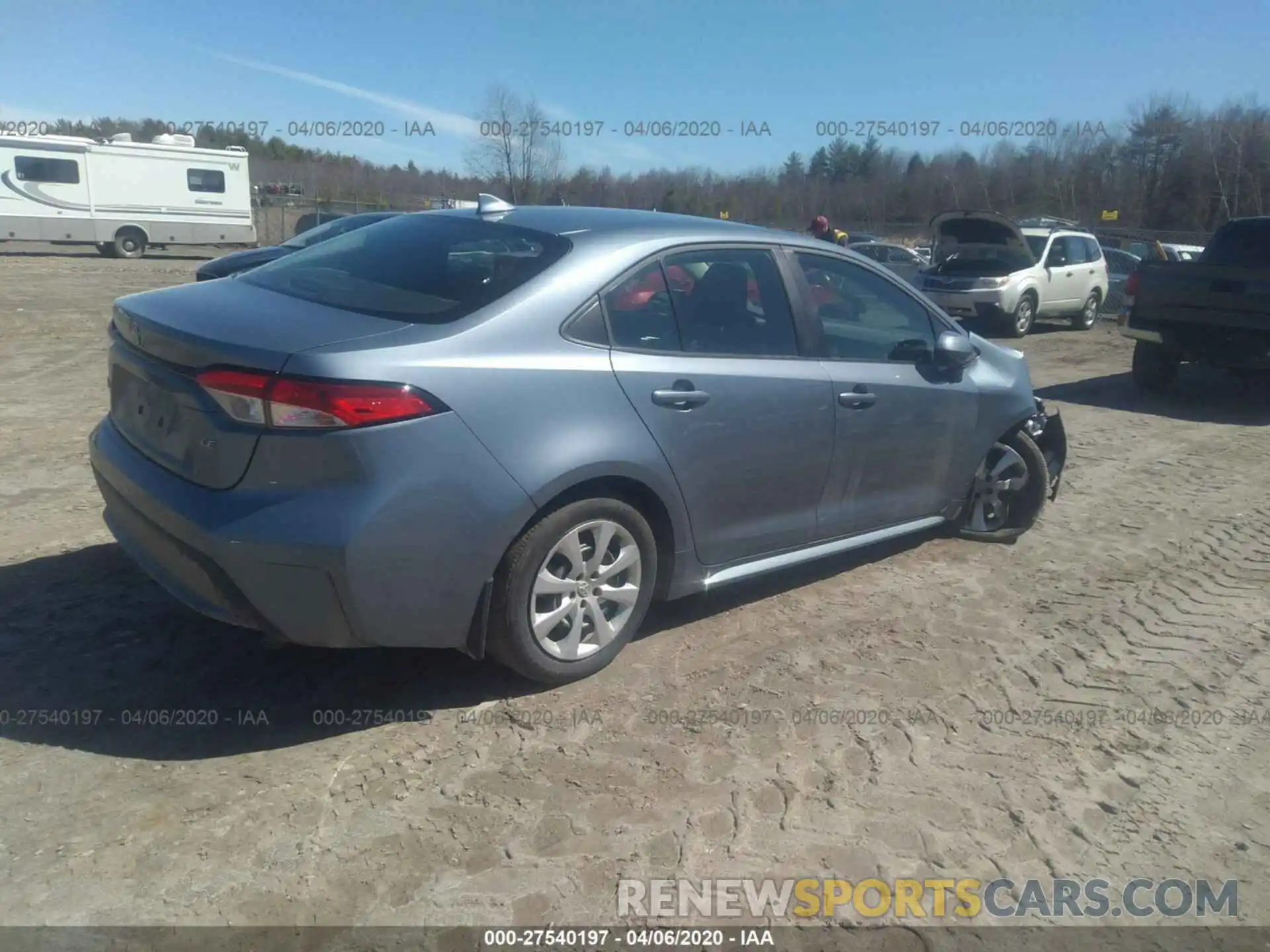 4 Photograph of a damaged car 5YFEPRAE3LP036940 TOYOTA COROLLA 2020