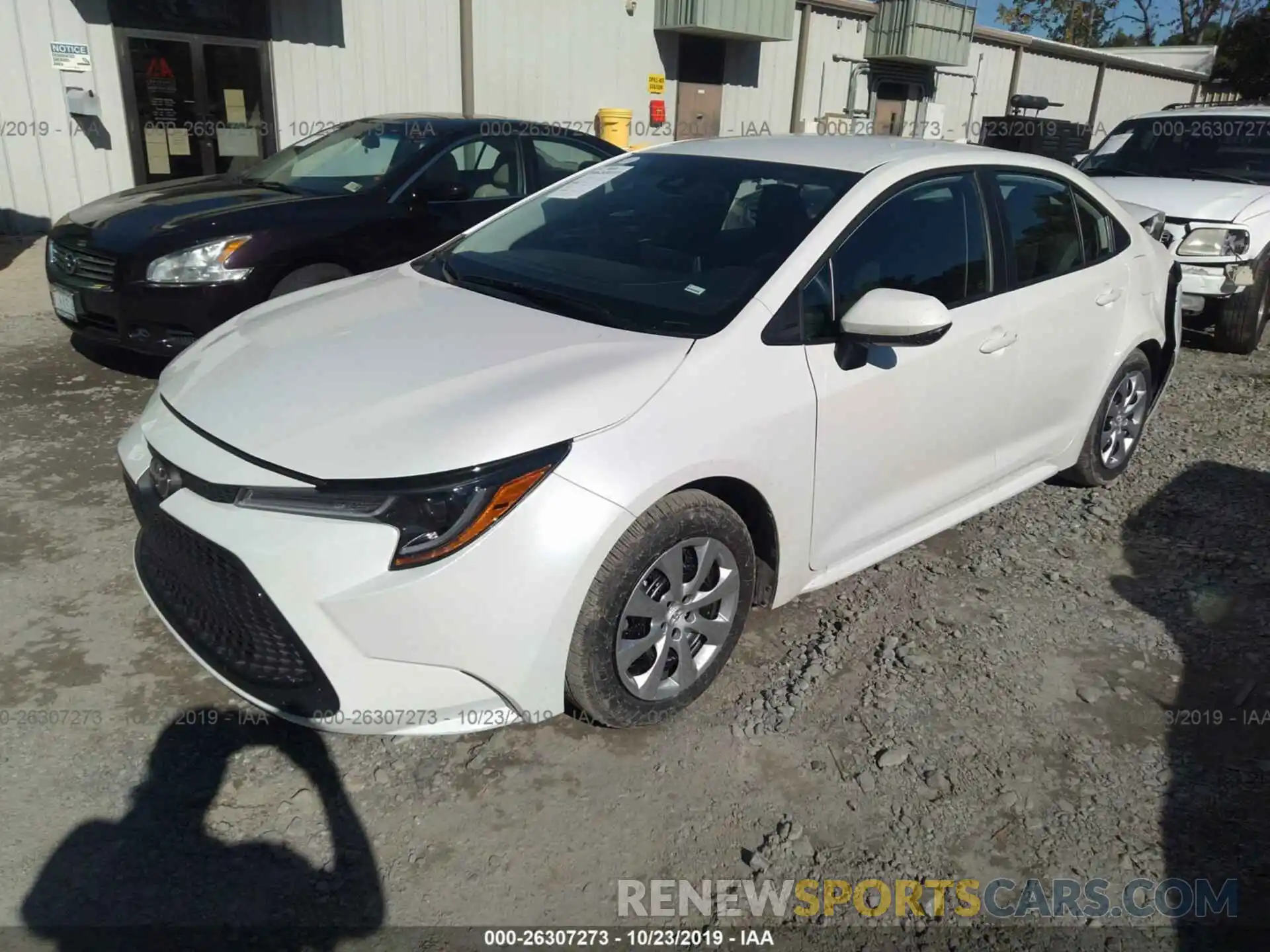 2 Photograph of a damaged car 5YFEPRAE3LP037327 TOYOTA COROLLA 2020