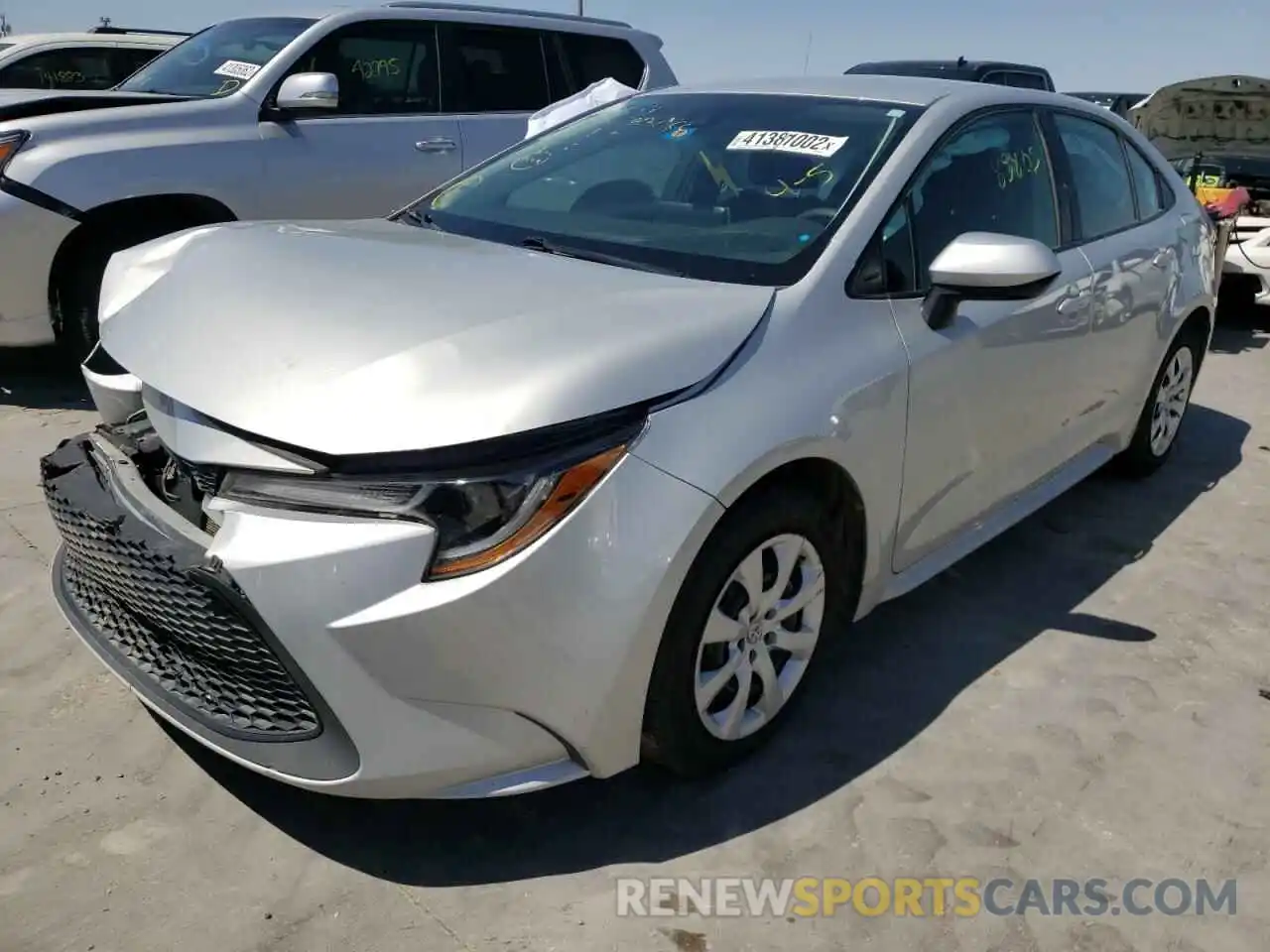 2 Photograph of a damaged car 5YFEPRAE3LP039689 TOYOTA COROLLA 2020