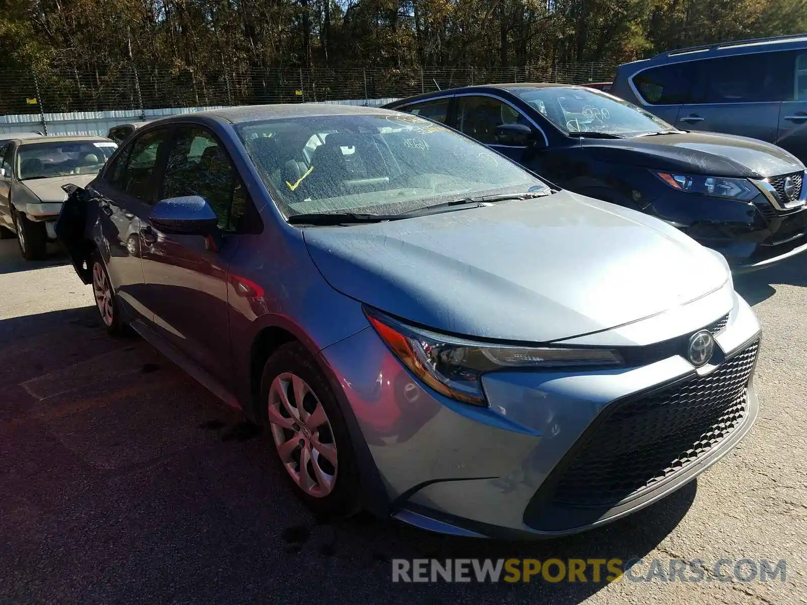 1 Photograph of a damaged car 5YFEPRAE3LP043287 TOYOTA COROLLA 2020