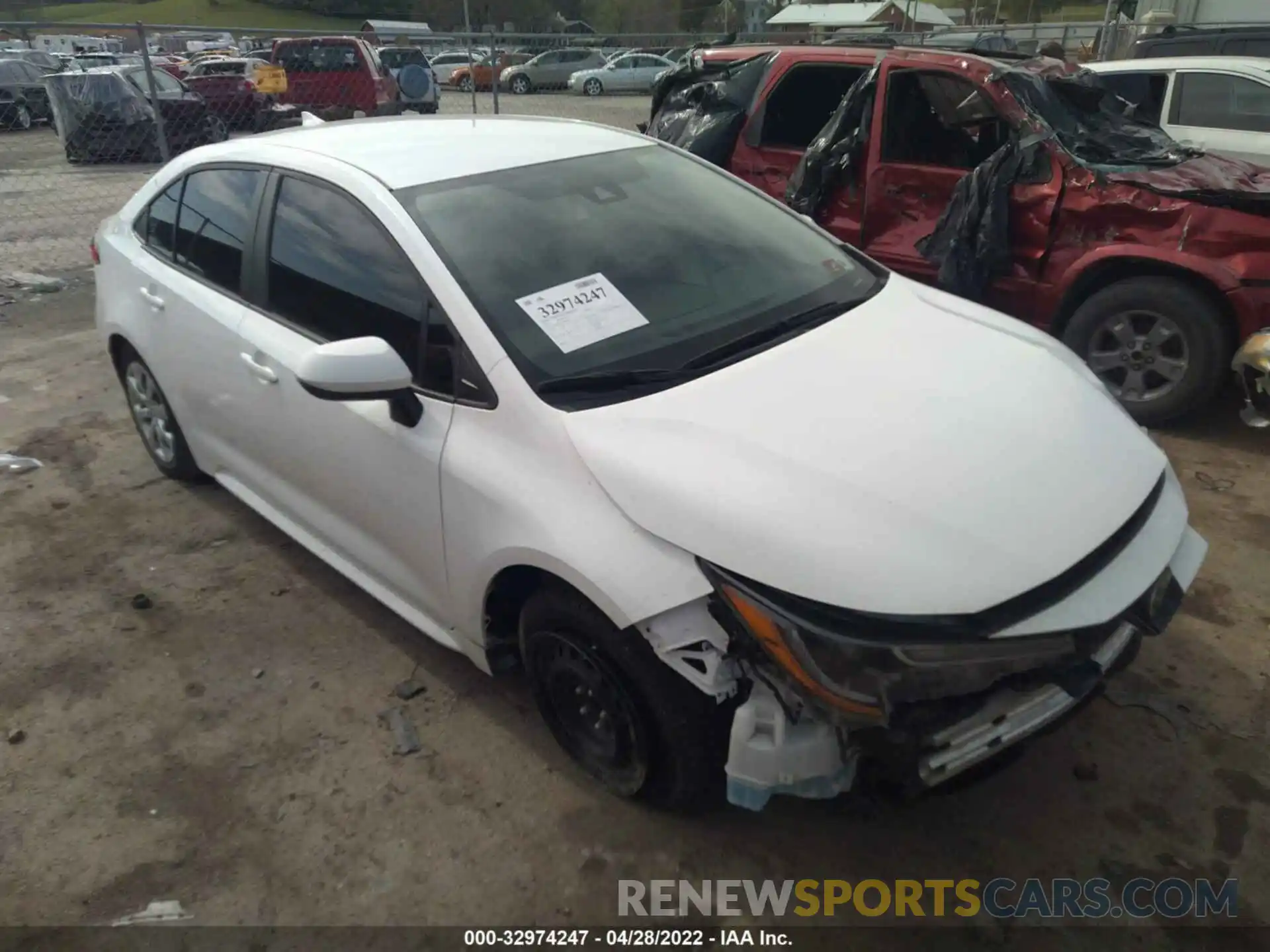 1 Photograph of a damaged car 5YFEPRAE3LP044035 TOYOTA COROLLA 2020