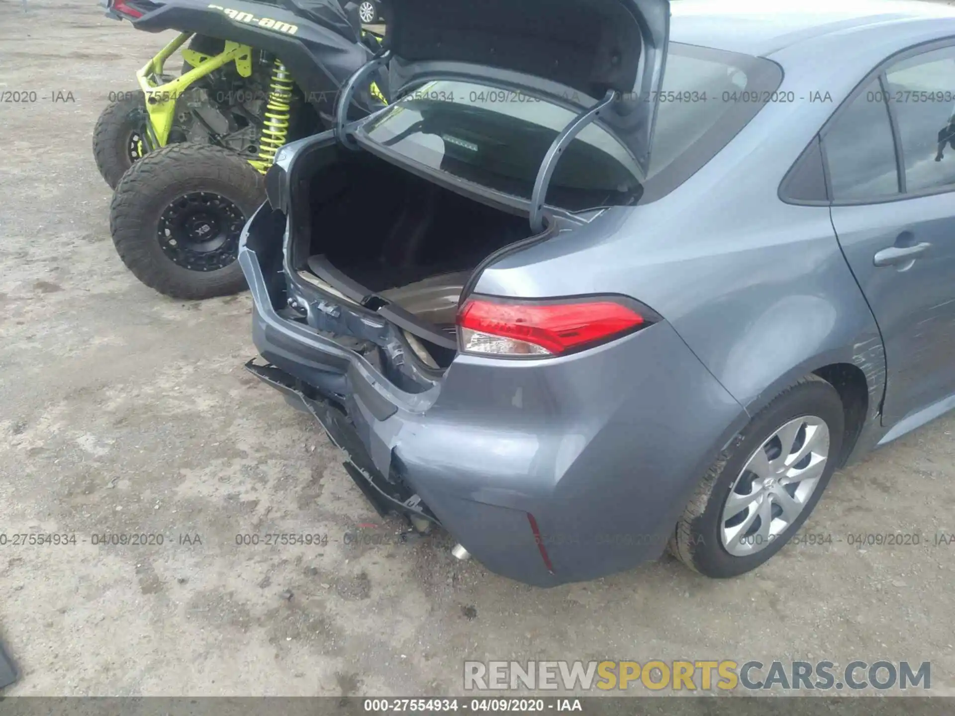 6 Photograph of a damaged car 5YFEPRAE3LP045718 TOYOTA COROLLA 2020