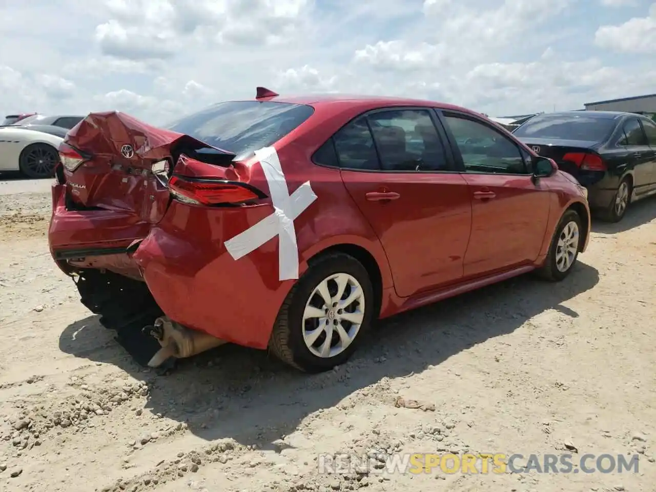 4 Photograph of a damaged car 5YFEPRAE3LP046268 TOYOTA COROLLA 2020