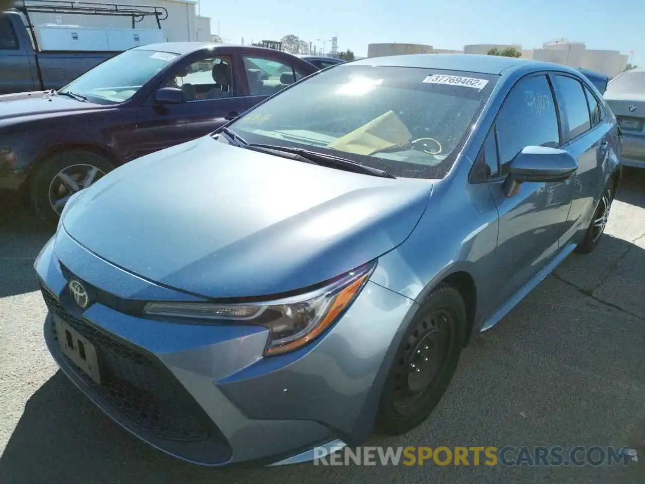 2 Photograph of a damaged car 5YFEPRAE3LP048800 TOYOTA COROLLA 2020