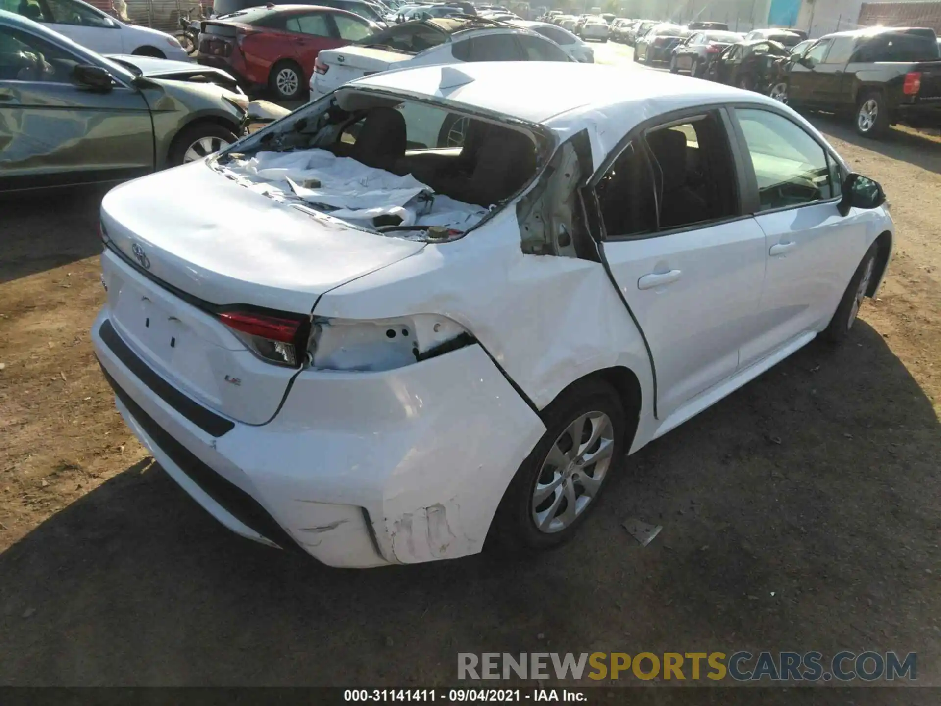 4 Photograph of a damaged car 5YFEPRAE3LP050448 TOYOTA COROLLA 2020