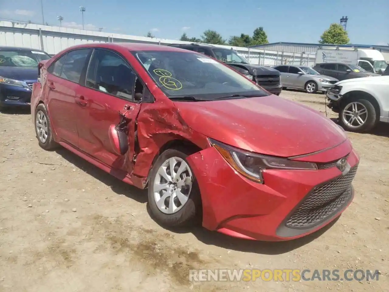 1 Photograph of a damaged car 5YFEPRAE3LP054743 TOYOTA COROLLA 2020