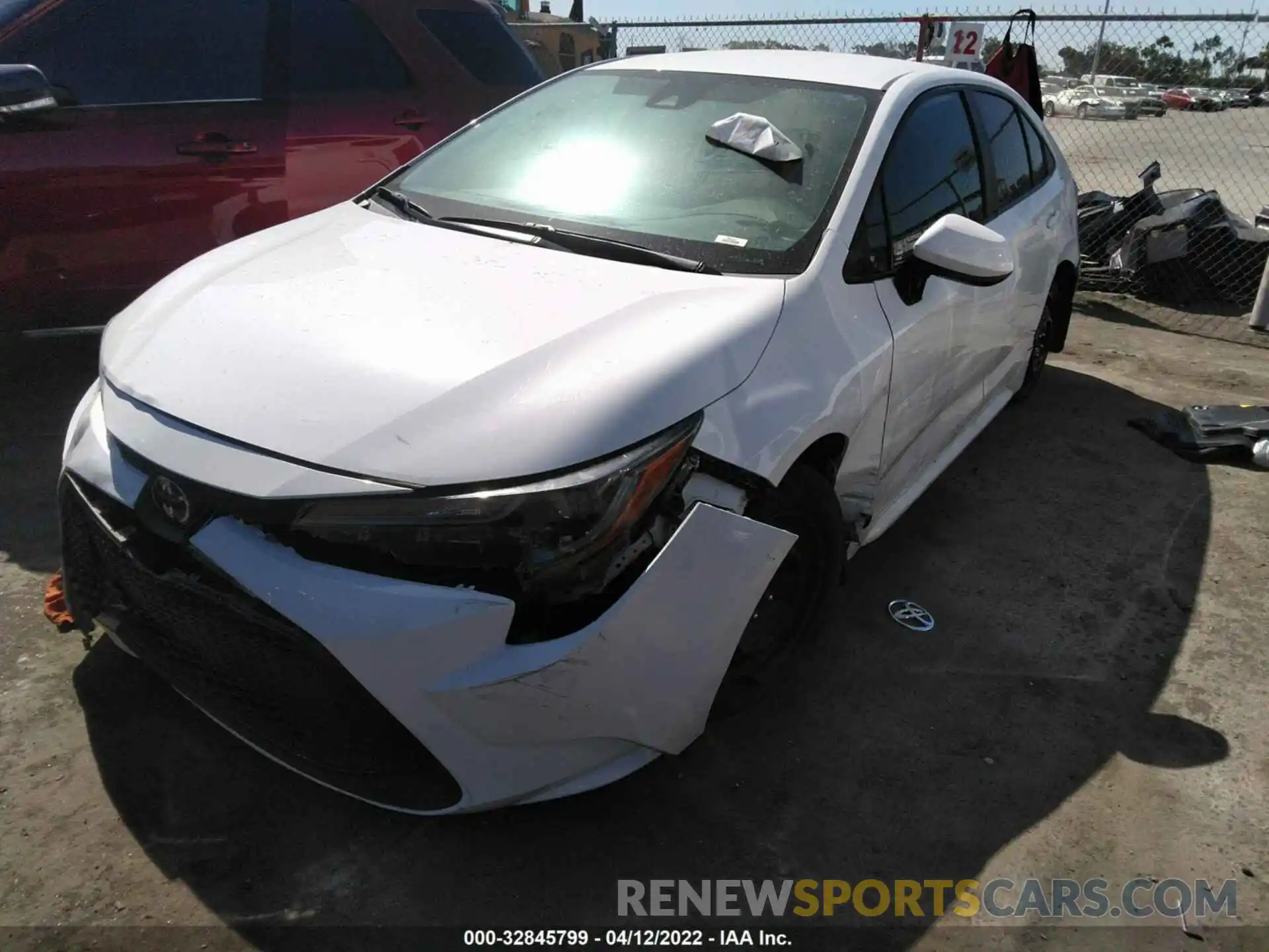 2 Photograph of a damaged car 5YFEPRAE3LP055181 TOYOTA COROLLA 2020