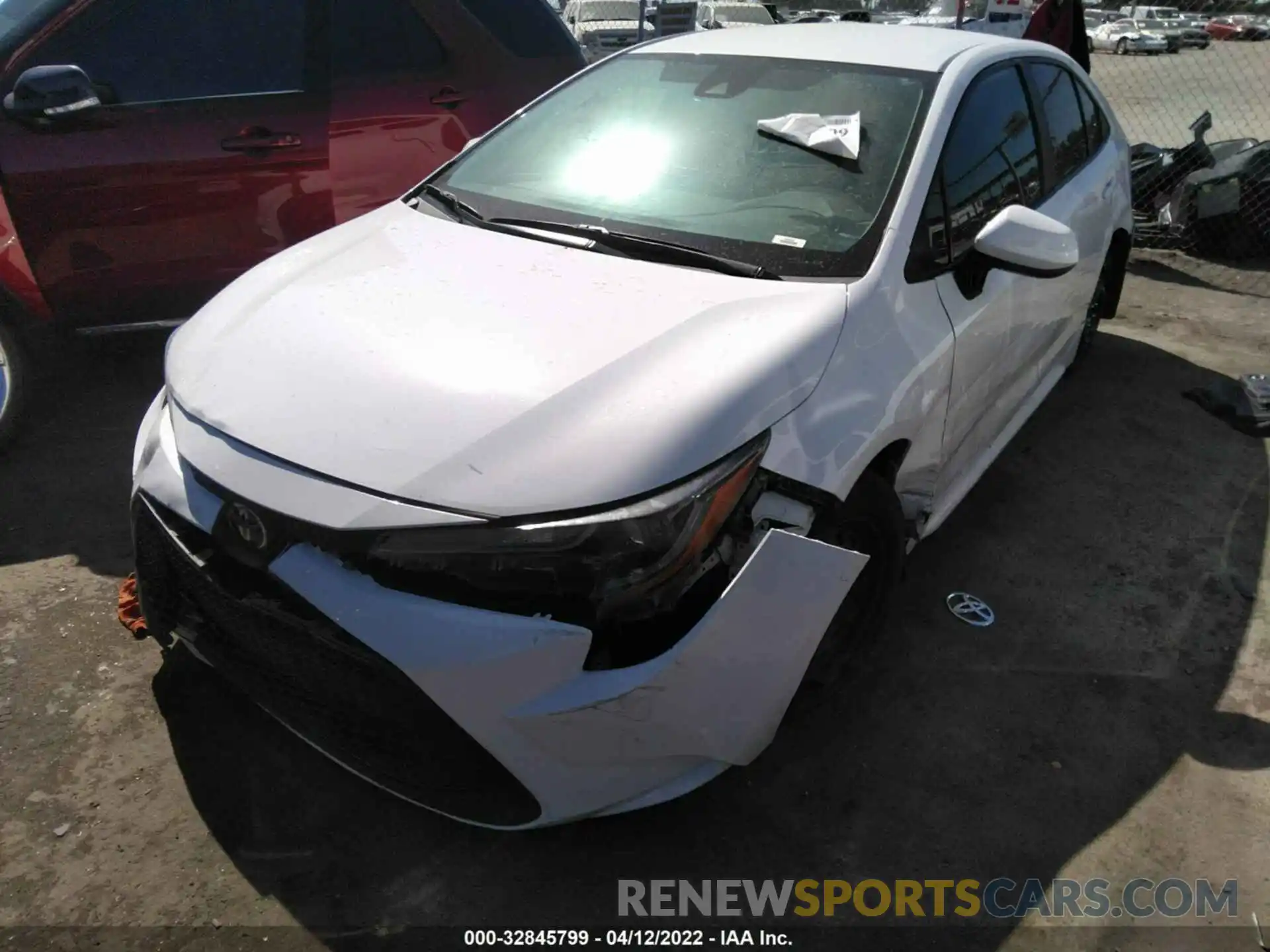 6 Photograph of a damaged car 5YFEPRAE3LP055181 TOYOTA COROLLA 2020