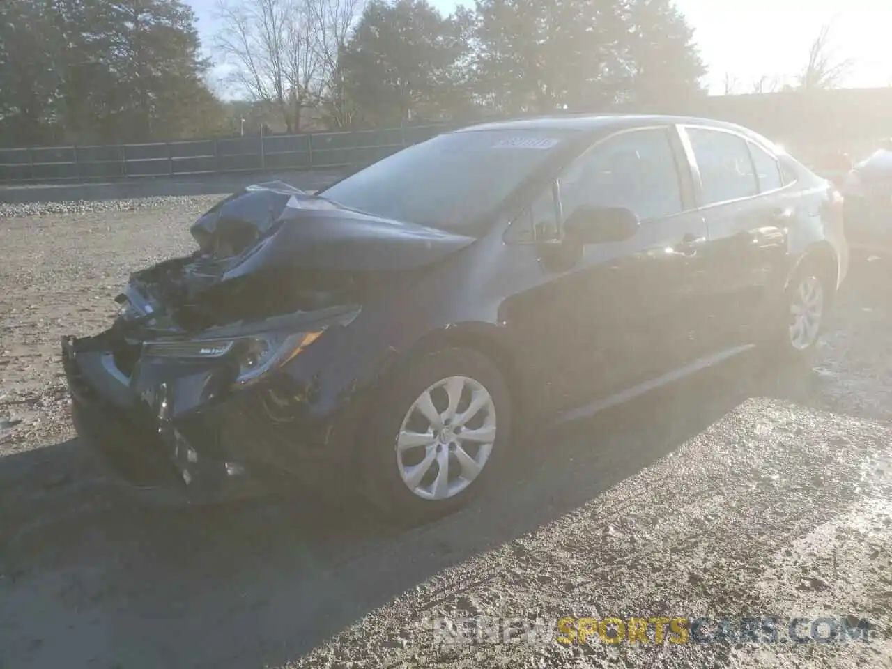 2 Photograph of a damaged car 5YFEPRAE3LP055780 TOYOTA COROLLA 2020