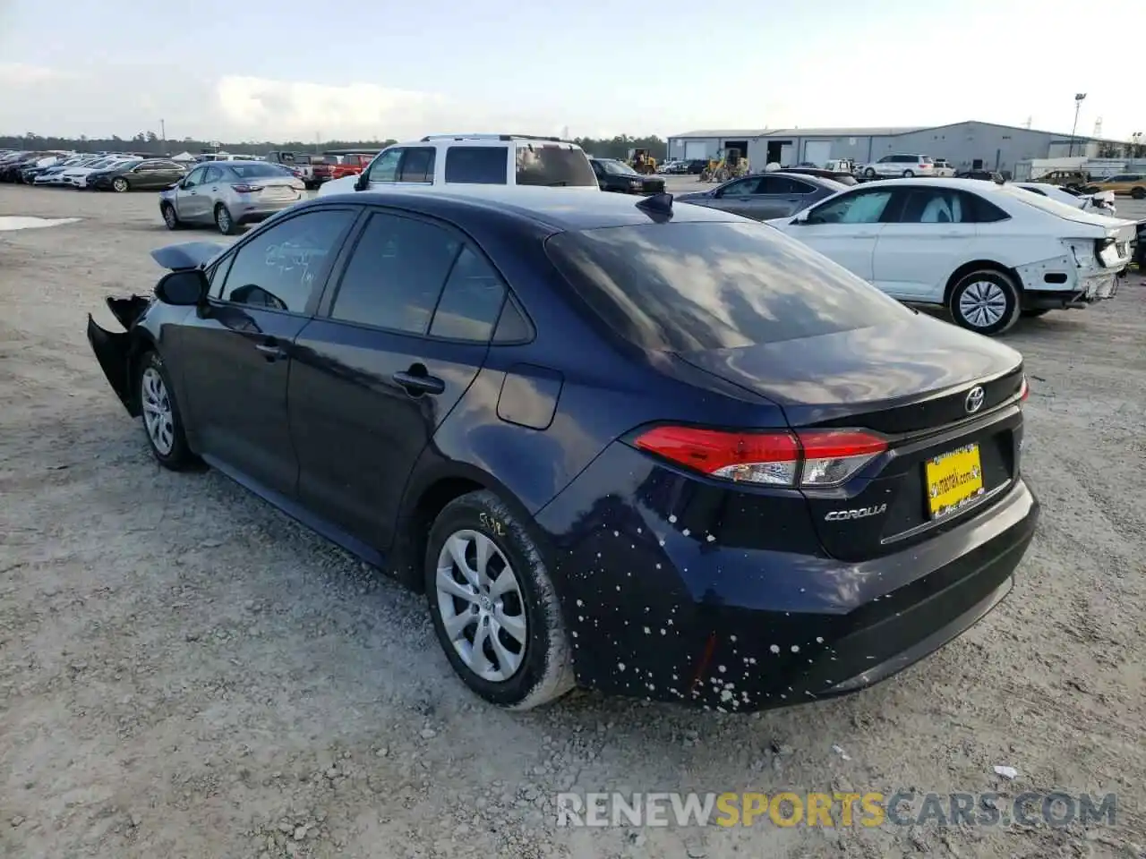 3 Photograph of a damaged car 5YFEPRAE3LP057528 TOYOTA COROLLA 2020