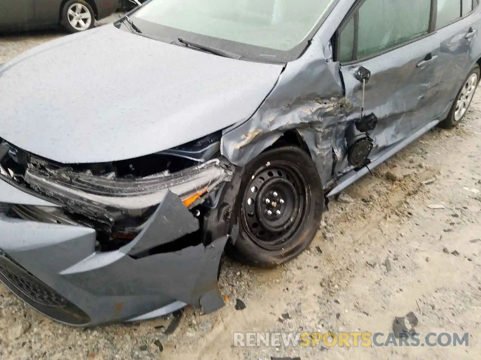 10 Photograph of a damaged car 5YFEPRAE3LP058310 TOYOTA COROLLA 2020