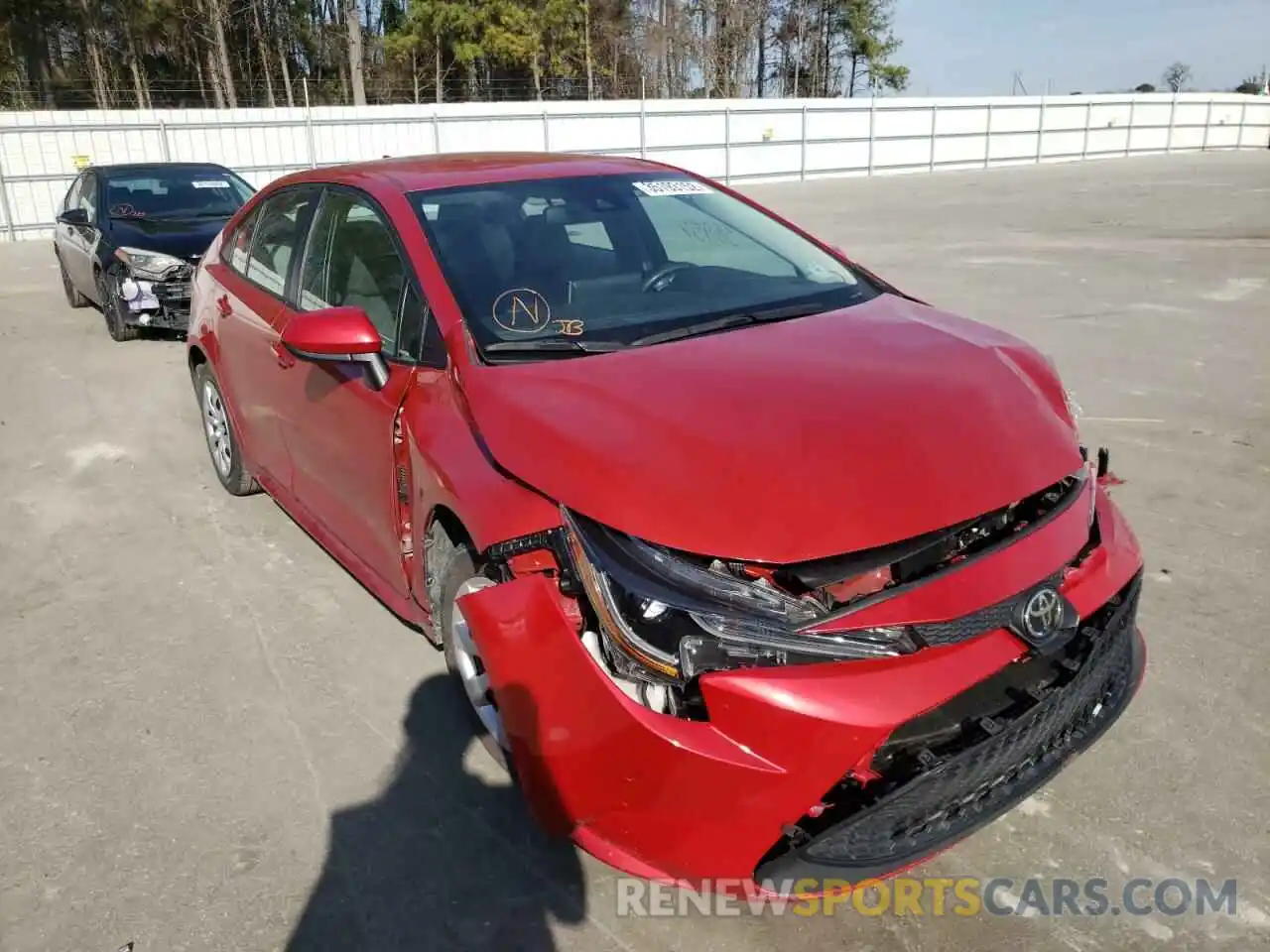 1 Photograph of a damaged car 5YFEPRAE3LP059814 TOYOTA COROLLA 2020