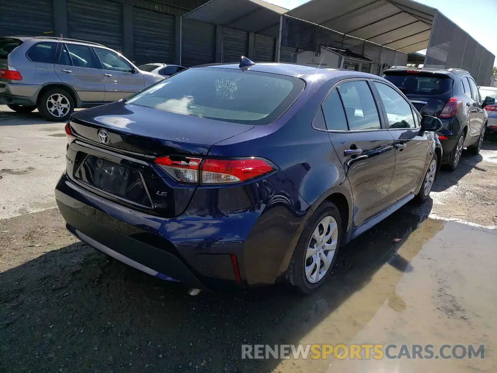 4 Photograph of a damaged car 5YFEPRAE3LP062812 TOYOTA COROLLA 2020