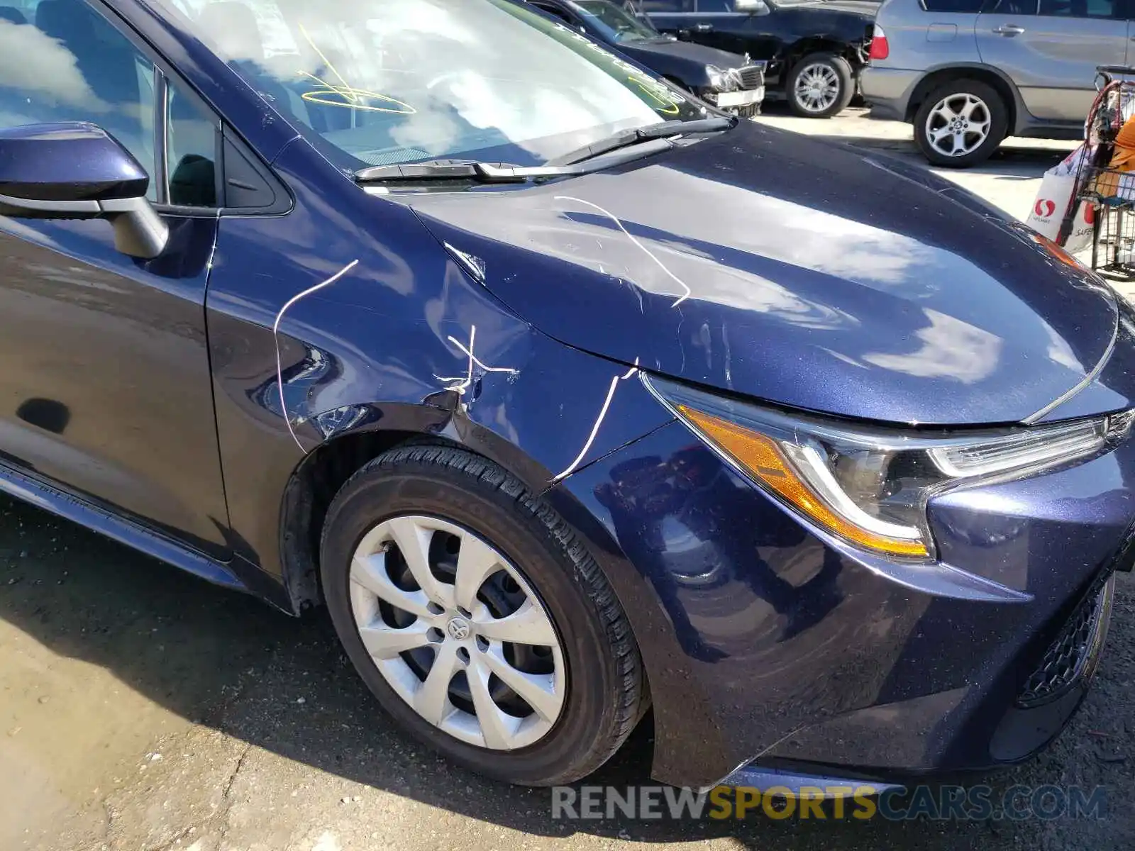 9 Photograph of a damaged car 5YFEPRAE3LP062812 TOYOTA COROLLA 2020