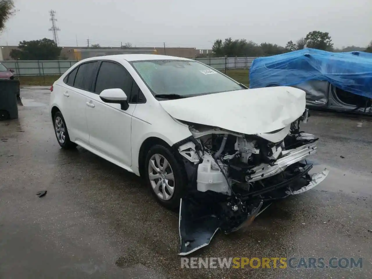 1 Photograph of a damaged car 5YFEPRAE3LP063099 TOYOTA COROLLA 2020