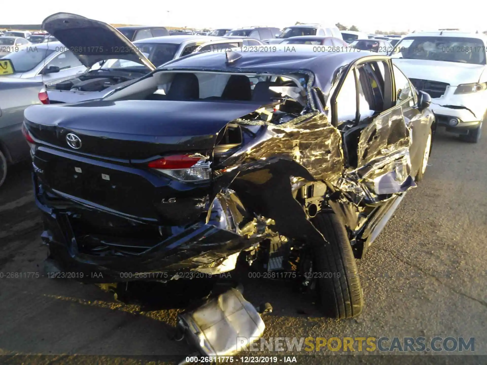 4 Photograph of a damaged car 5YFEPRAE3LP063247 TOYOTA COROLLA 2020