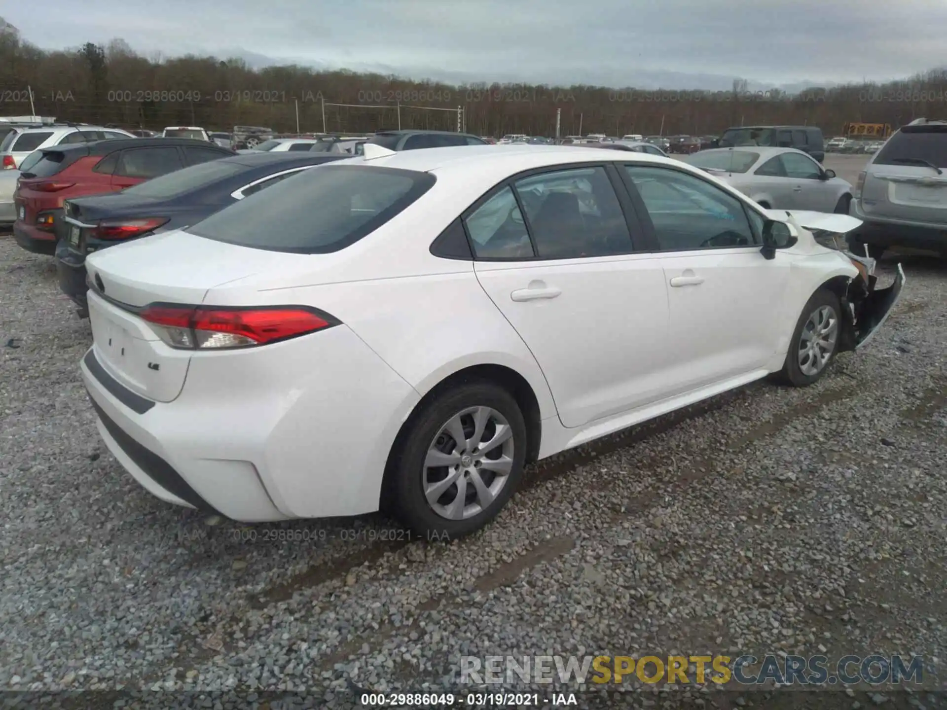 4 Photograph of a damaged car 5YFEPRAE3LP063300 TOYOTA COROLLA 2020