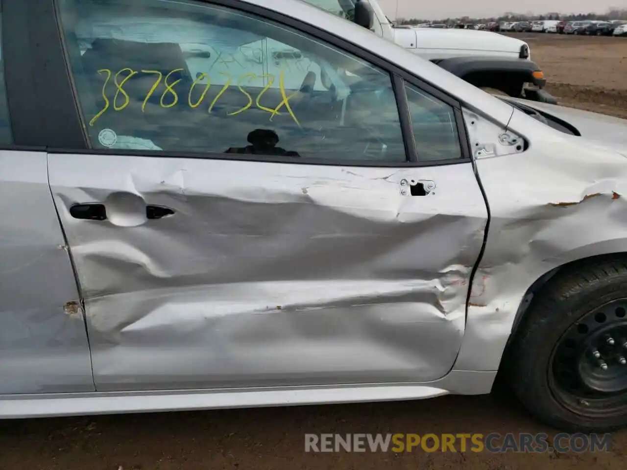 9 Photograph of a damaged car 5YFEPRAE3LP064155 TOYOTA COROLLA 2020