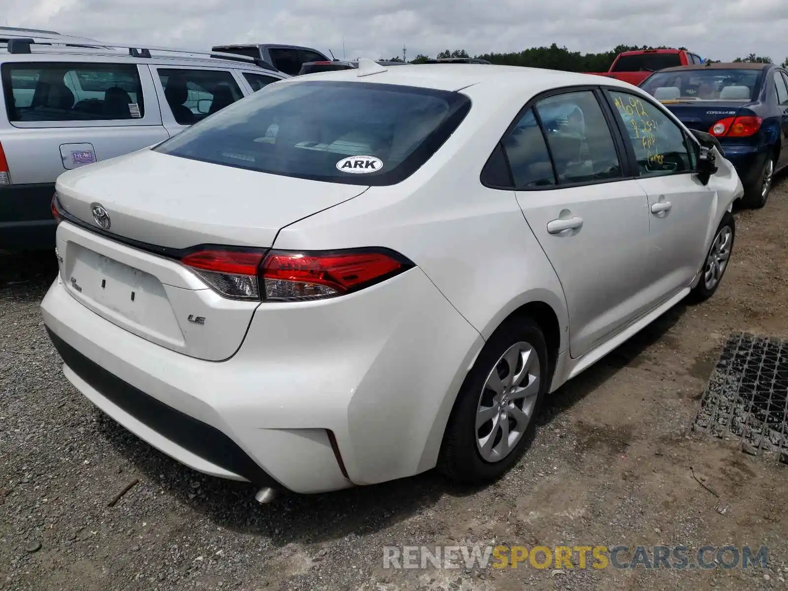 4 Photograph of a damaged car 5YFEPRAE3LP066665 TOYOTA COROLLA 2020