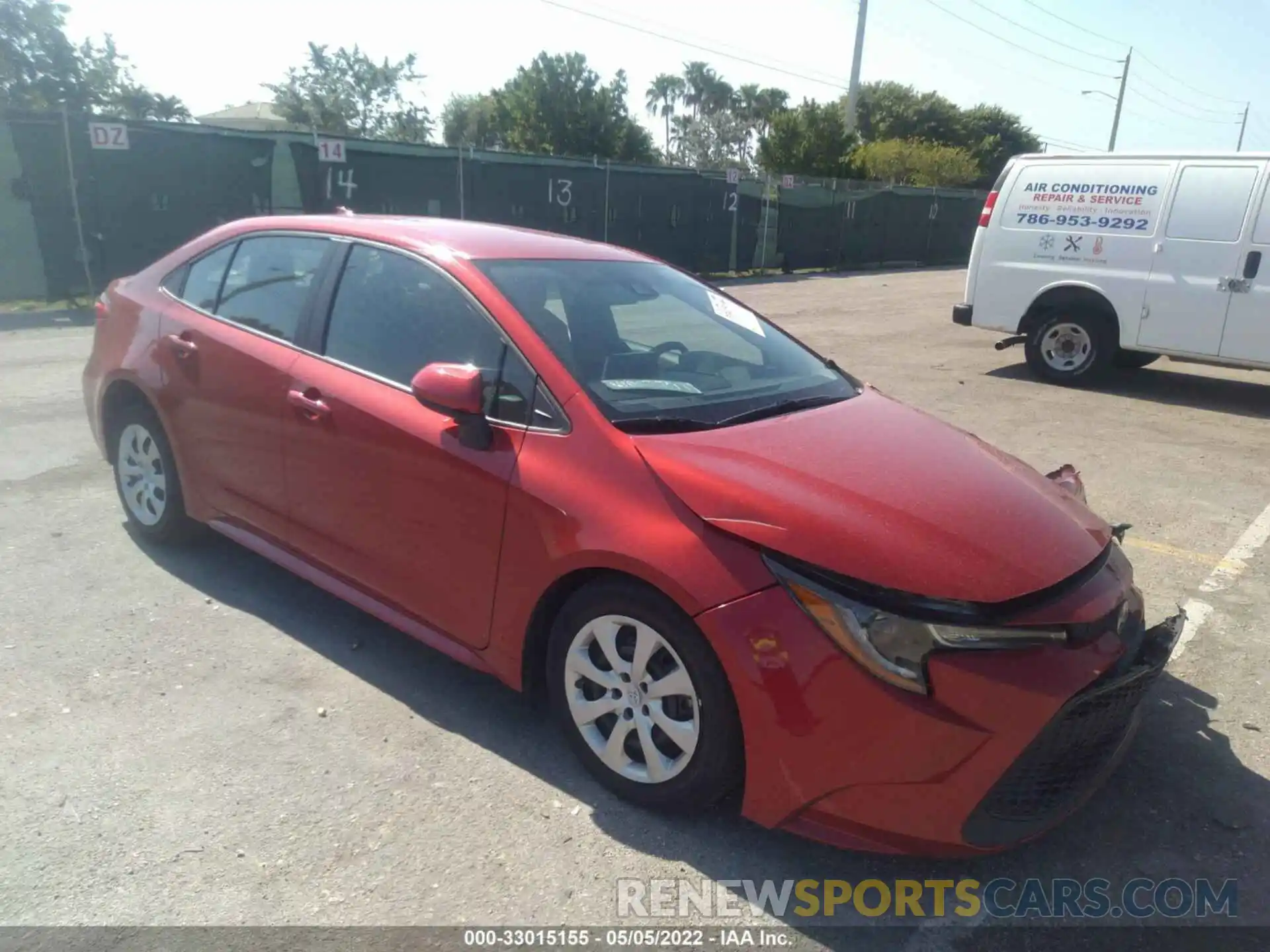 1 Photograph of a damaged car 5YFEPRAE3LP067251 TOYOTA COROLLA 2020