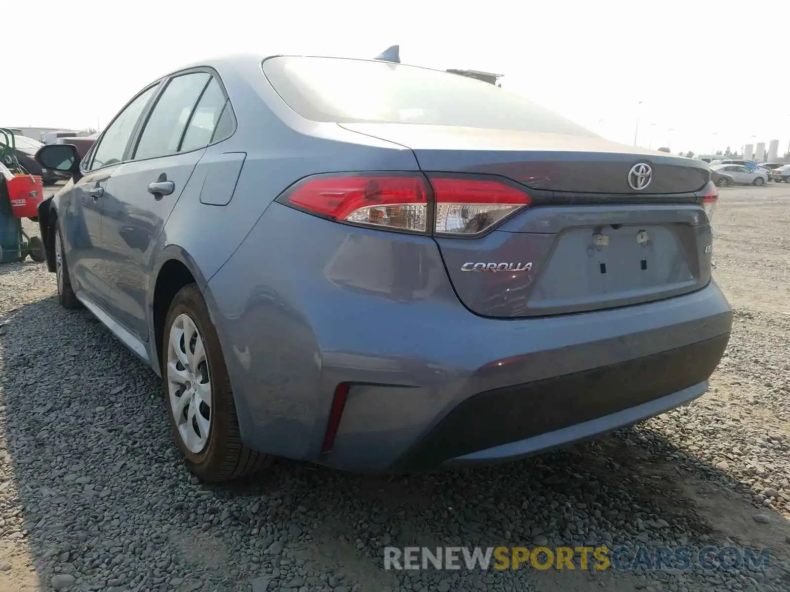 3 Photograph of a damaged car 5YFEPRAE3LP068156 TOYOTA COROLLA 2020