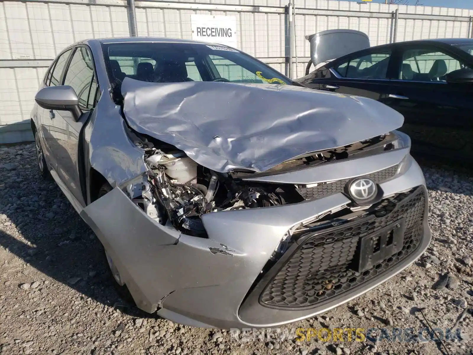 9 Photograph of a damaged car 5YFEPRAE3LP068383 TOYOTA COROLLA 2020