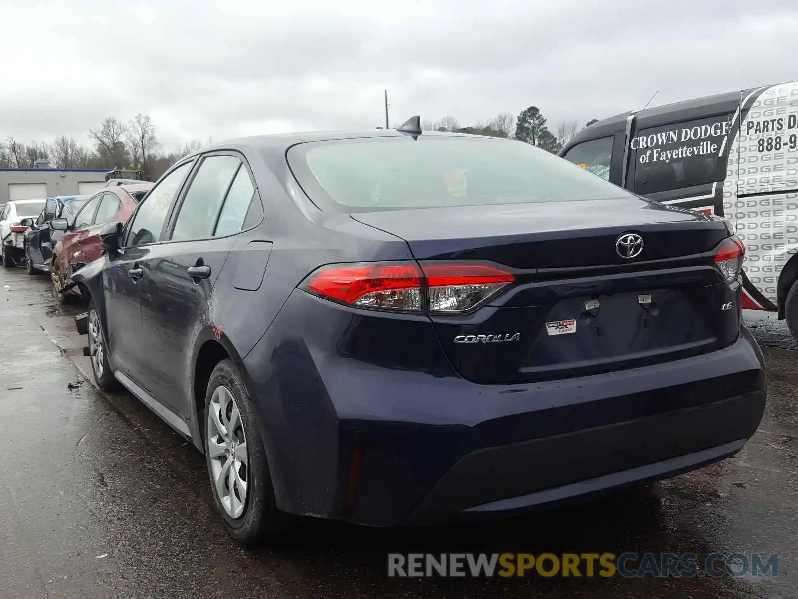 3 Photograph of a damaged car 5YFEPRAE3LP068593 TOYOTA COROLLA 2020