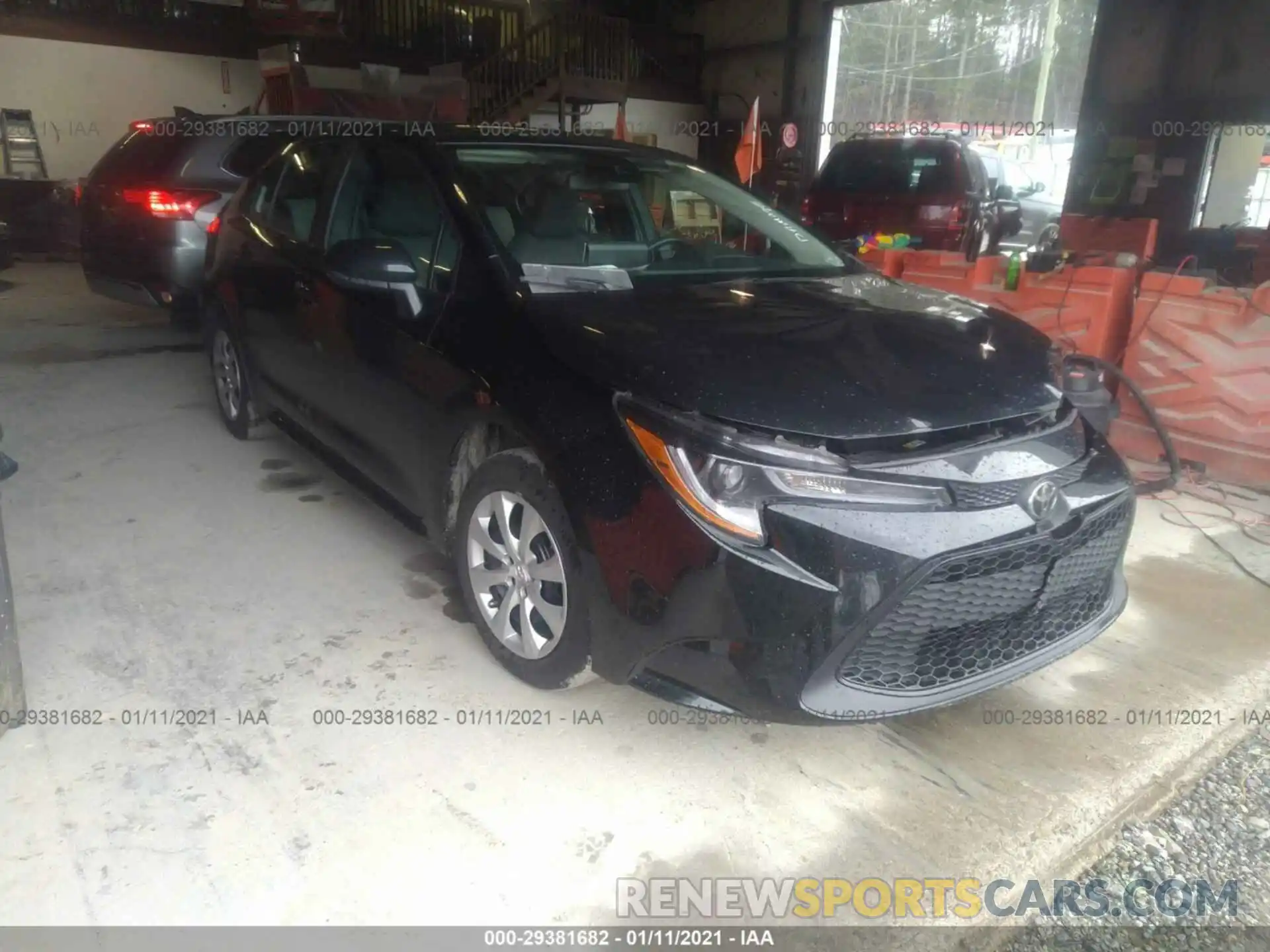 1 Photograph of a damaged car 5YFEPRAE3LP069565 TOYOTA COROLLA 2020