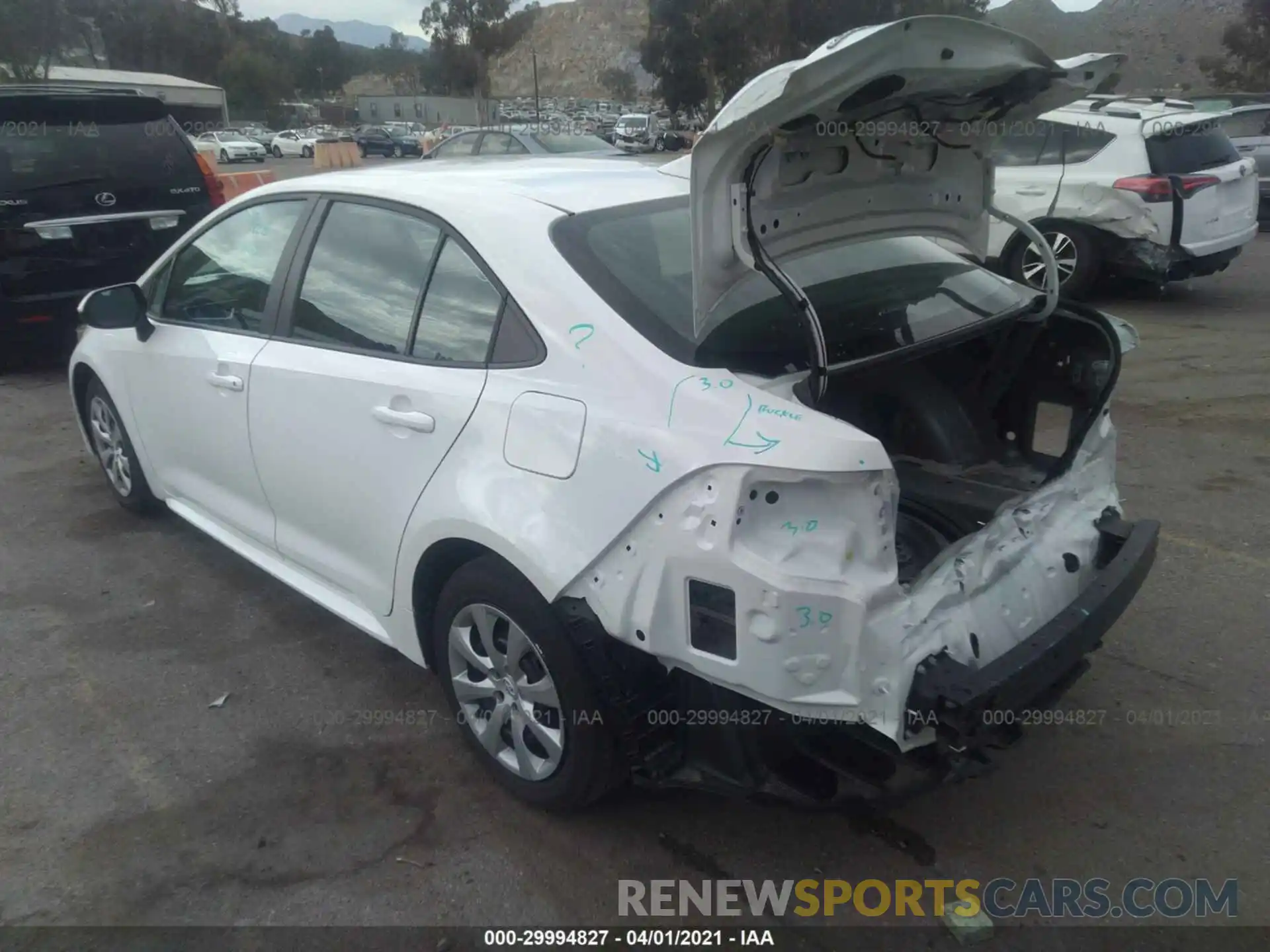 3 Фотография поврежденного автомобиля 5YFEPRAE3LP070084 TOYOTA COROLLA 2020