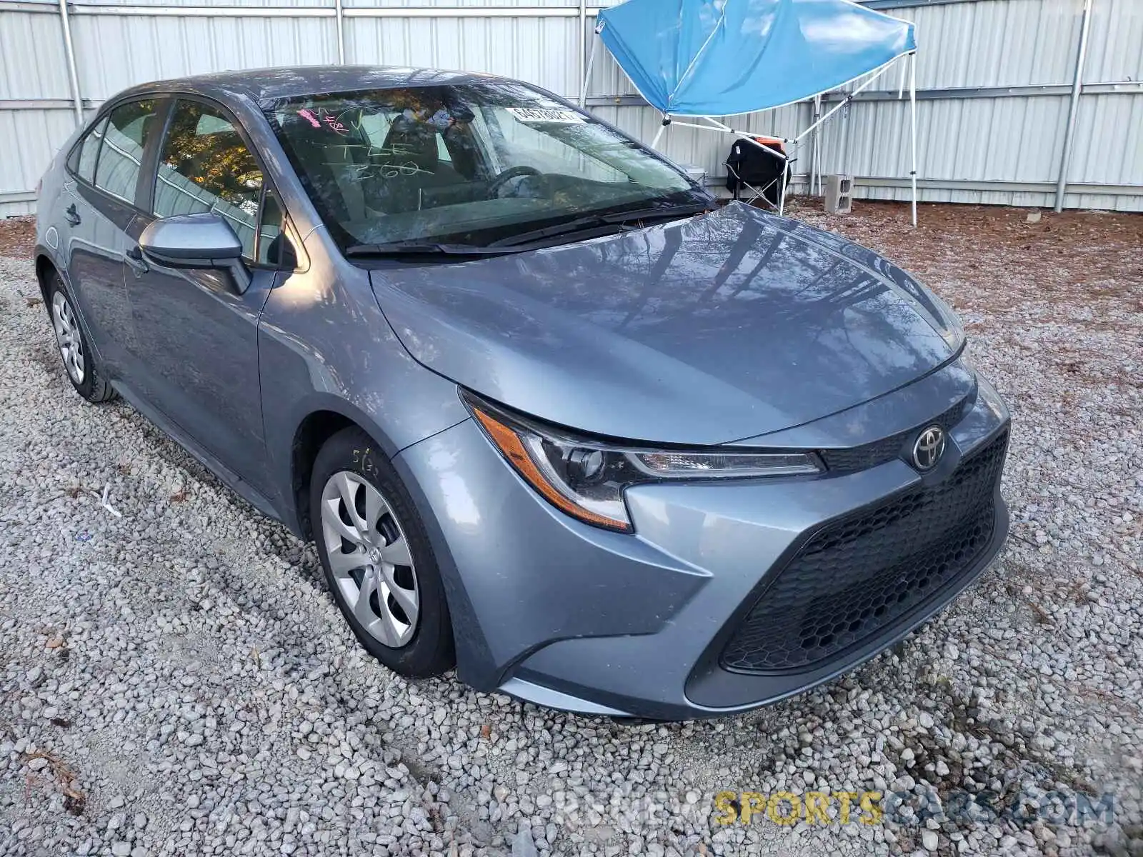 1 Photograph of a damaged car 5YFEPRAE3LP070330 TOYOTA COROLLA 2020