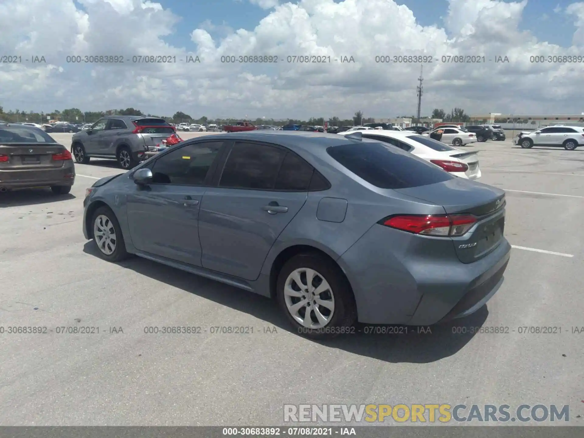 3 Photograph of a damaged car 5YFEPRAE3LP070411 TOYOTA COROLLA 2020