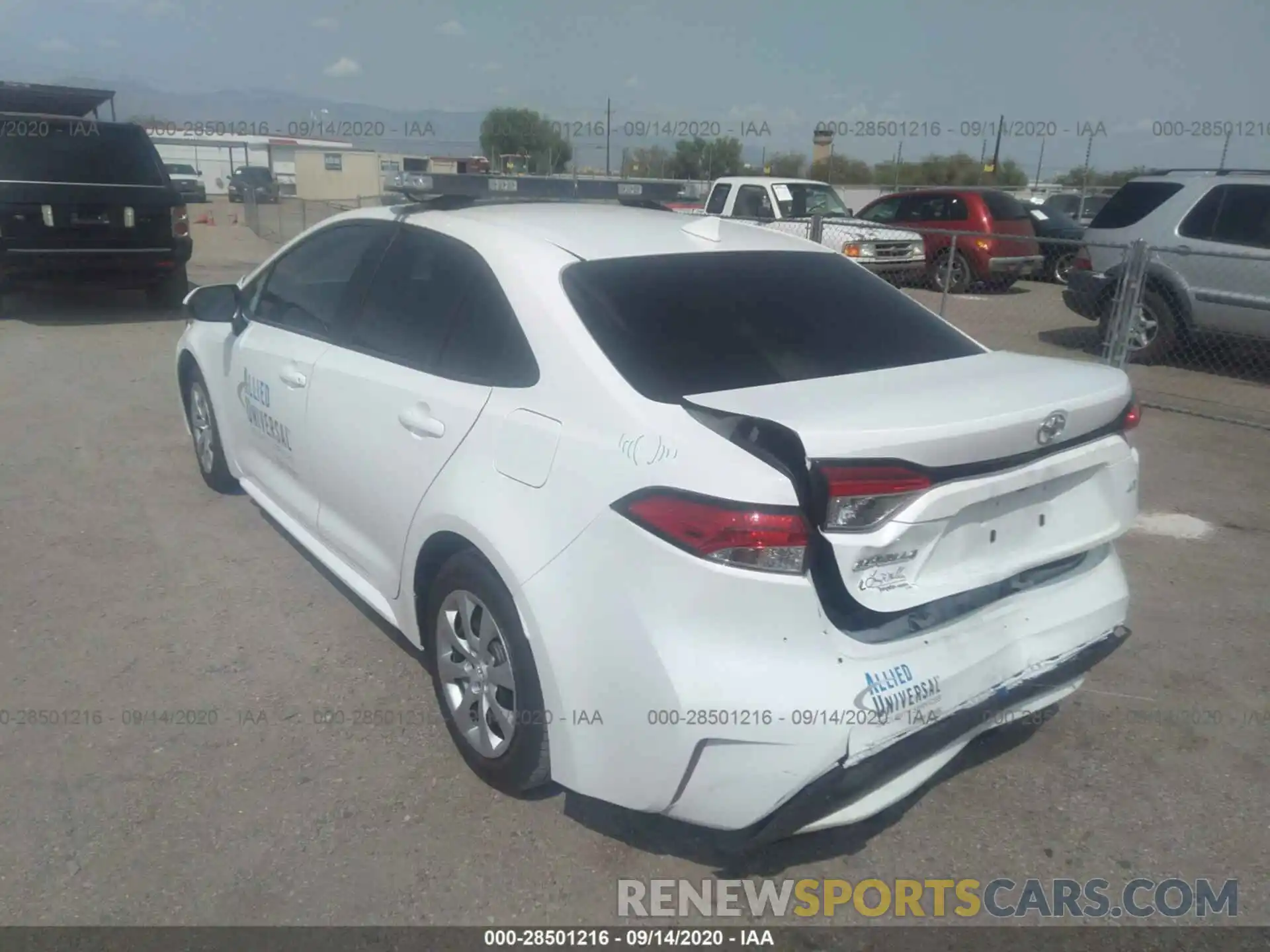 3 Photograph of a damaged car 5YFEPRAE3LP070487 TOYOTA COROLLA 2020