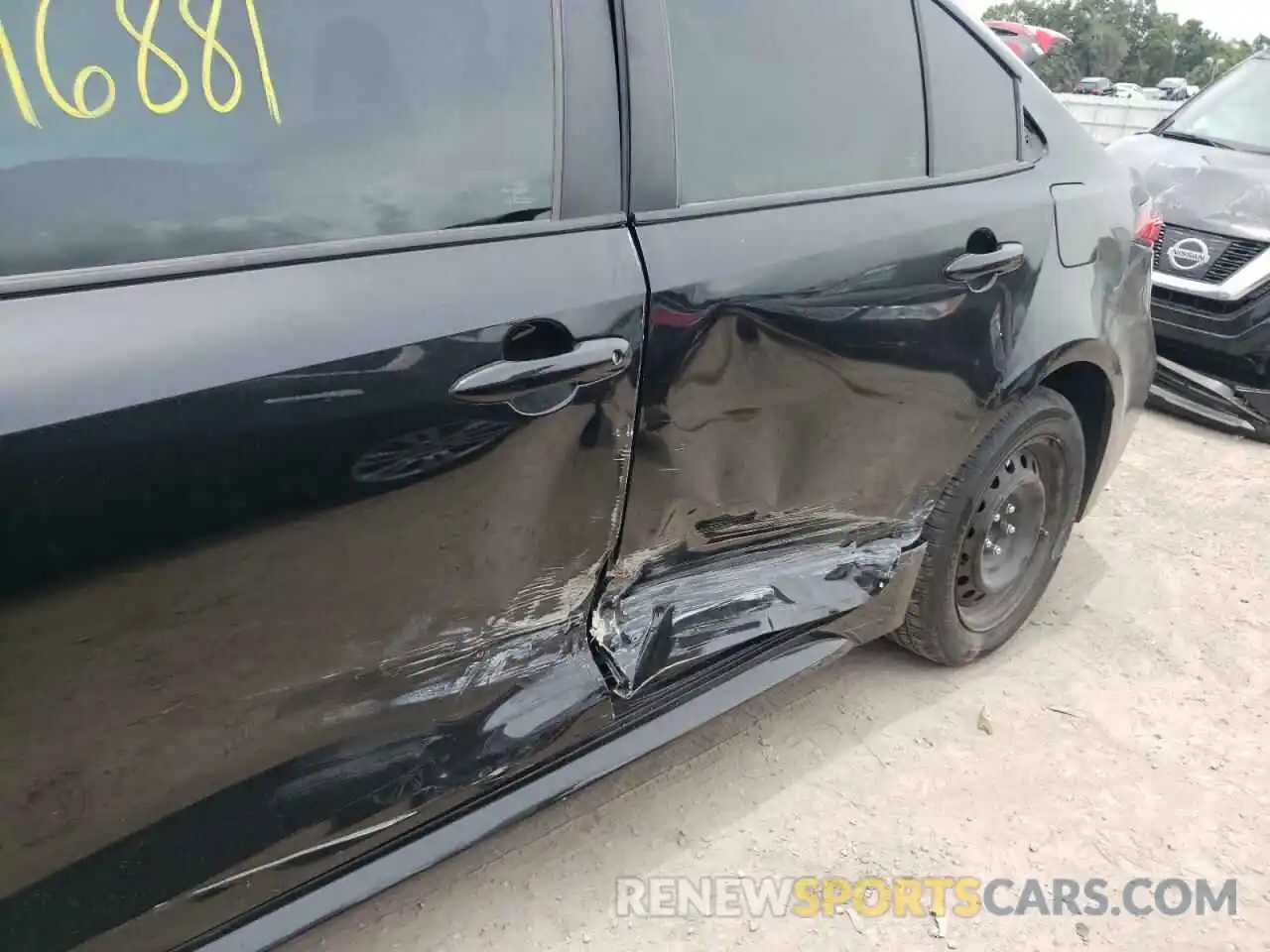 9 Photograph of a damaged car 5YFEPRAE3LP071851 TOYOTA COROLLA 2020