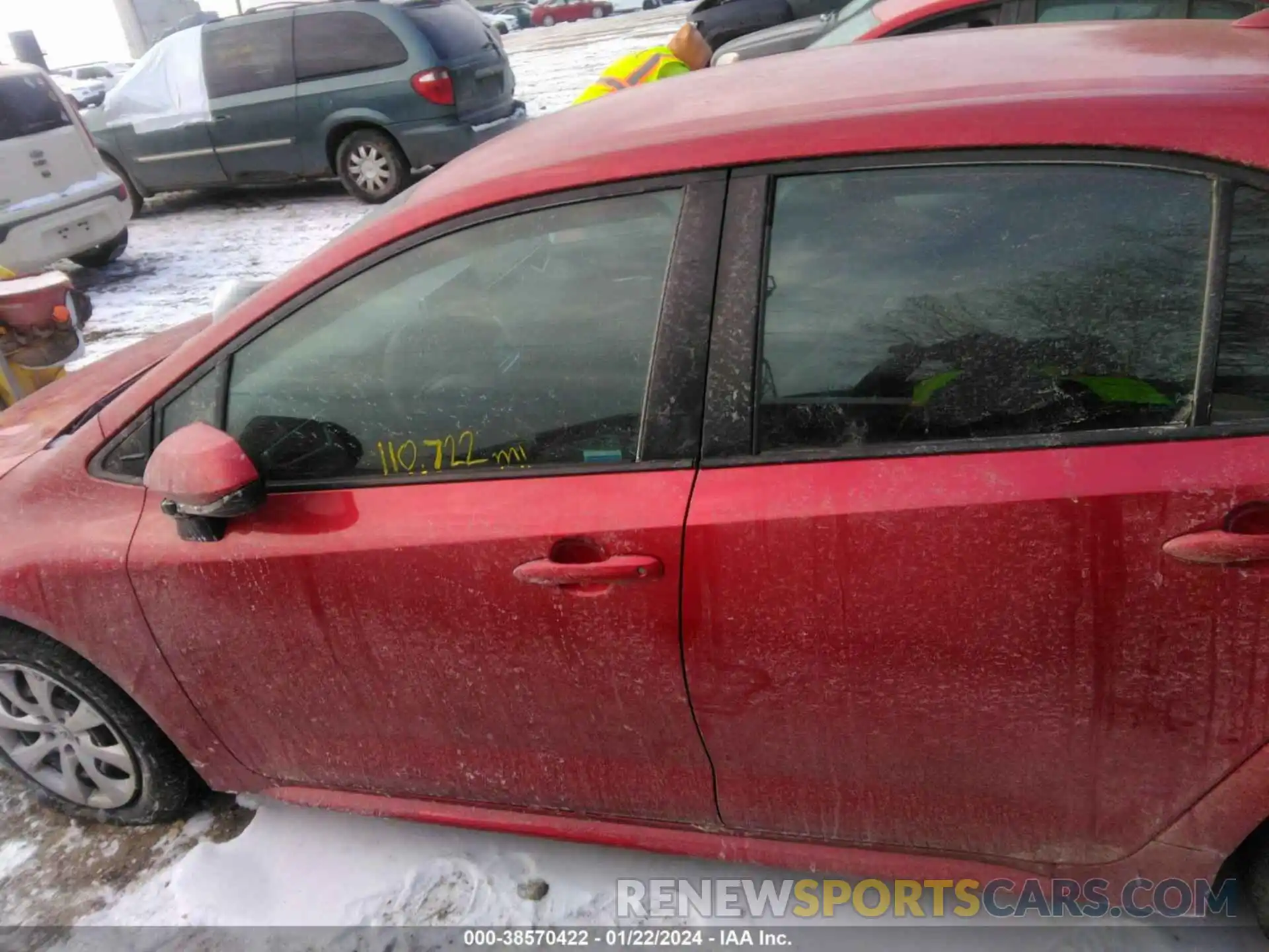 14 Photograph of a damaged car 5YFEPRAE3LP072045 TOYOTA COROLLA 2020