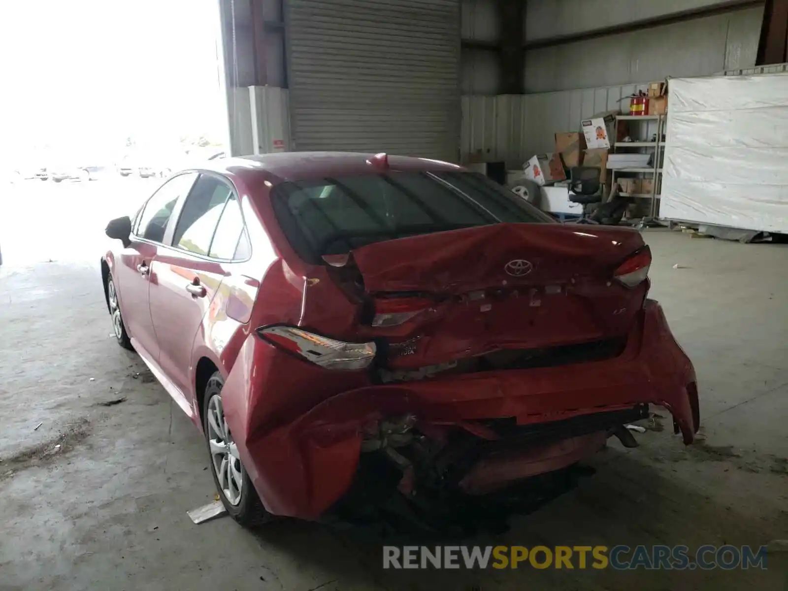 3 Photograph of a damaged car 5YFEPRAE3LP073051 TOYOTA COROLLA 2020